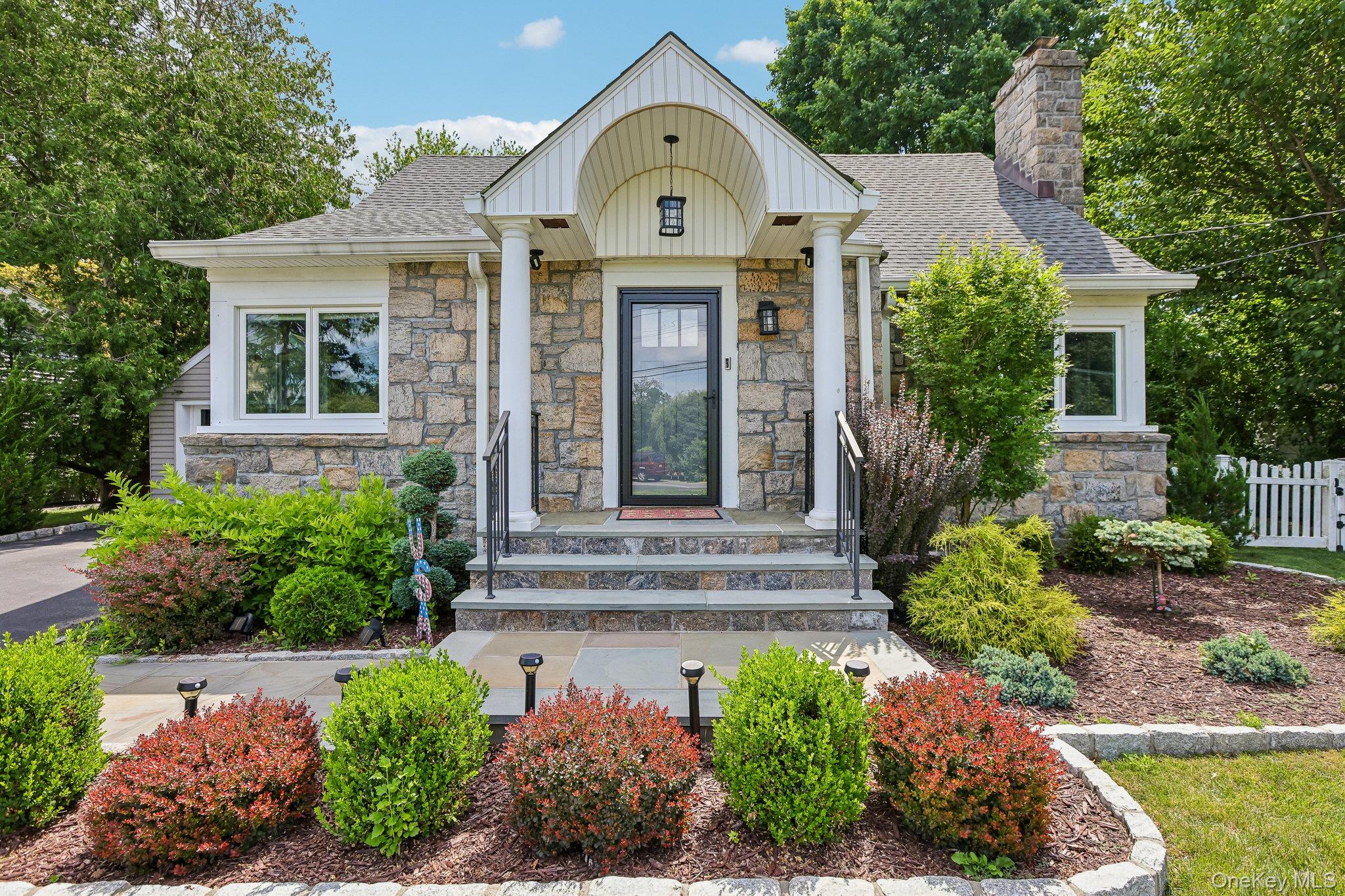 512 Westlake Drive