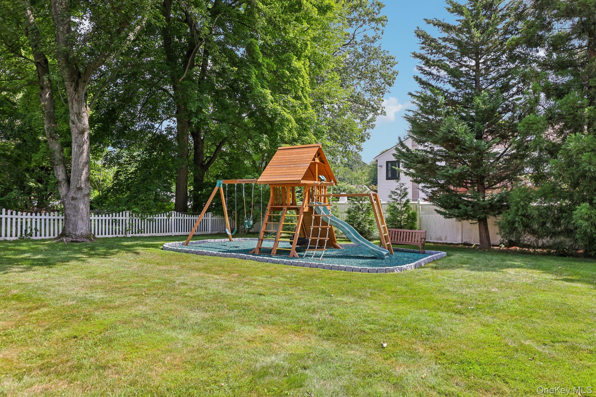 512 Westlake Drive
