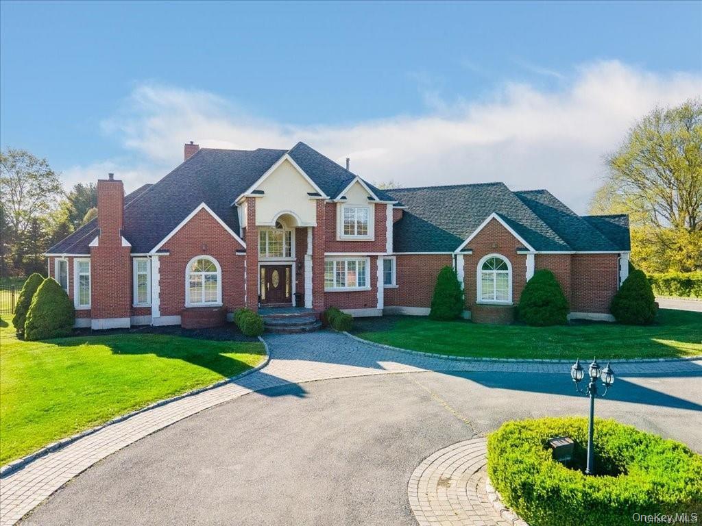 3 Bristol Drive