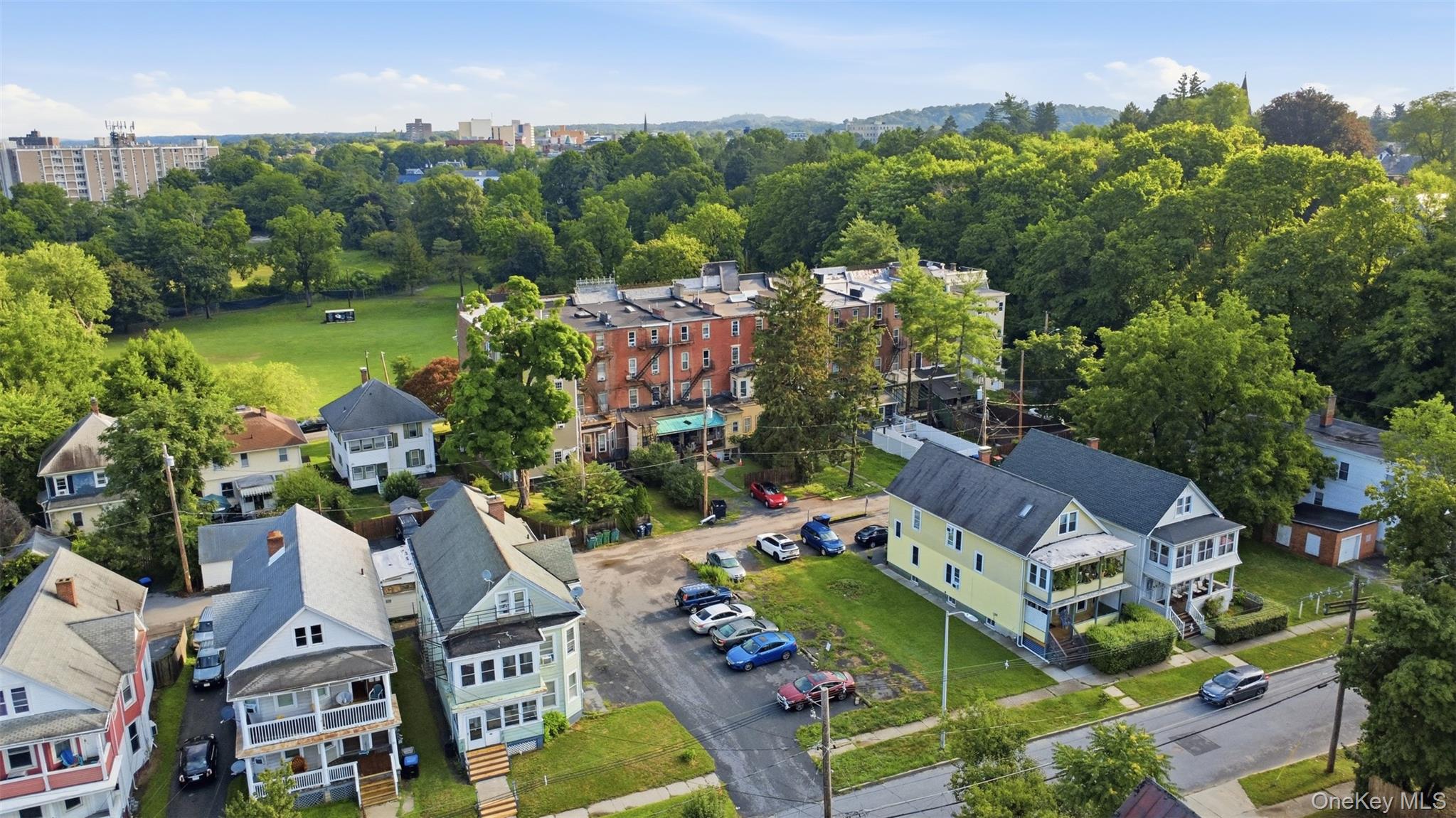 10 Eastman Terrace