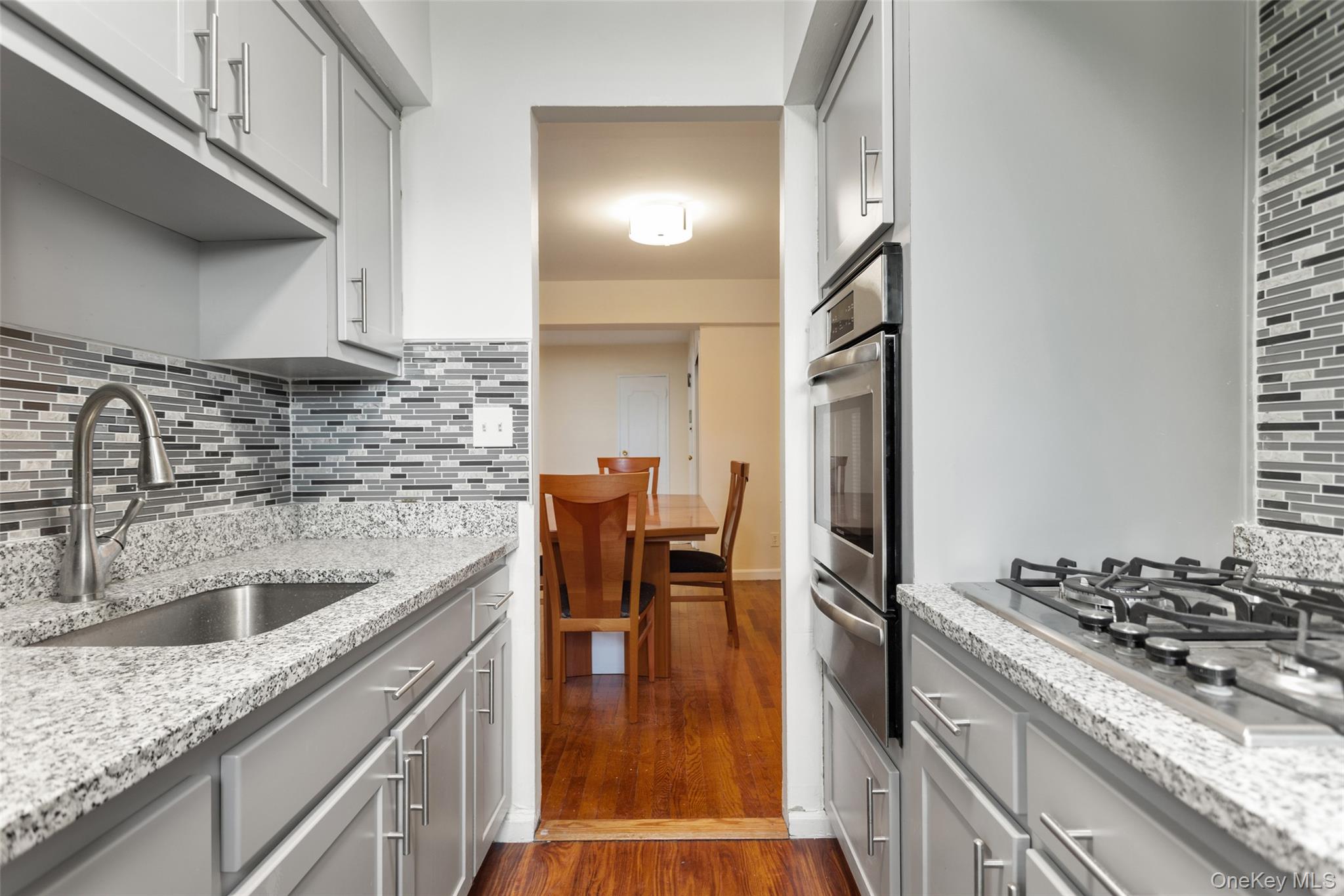 1910 Pelham Parkway S Unit: 5C
