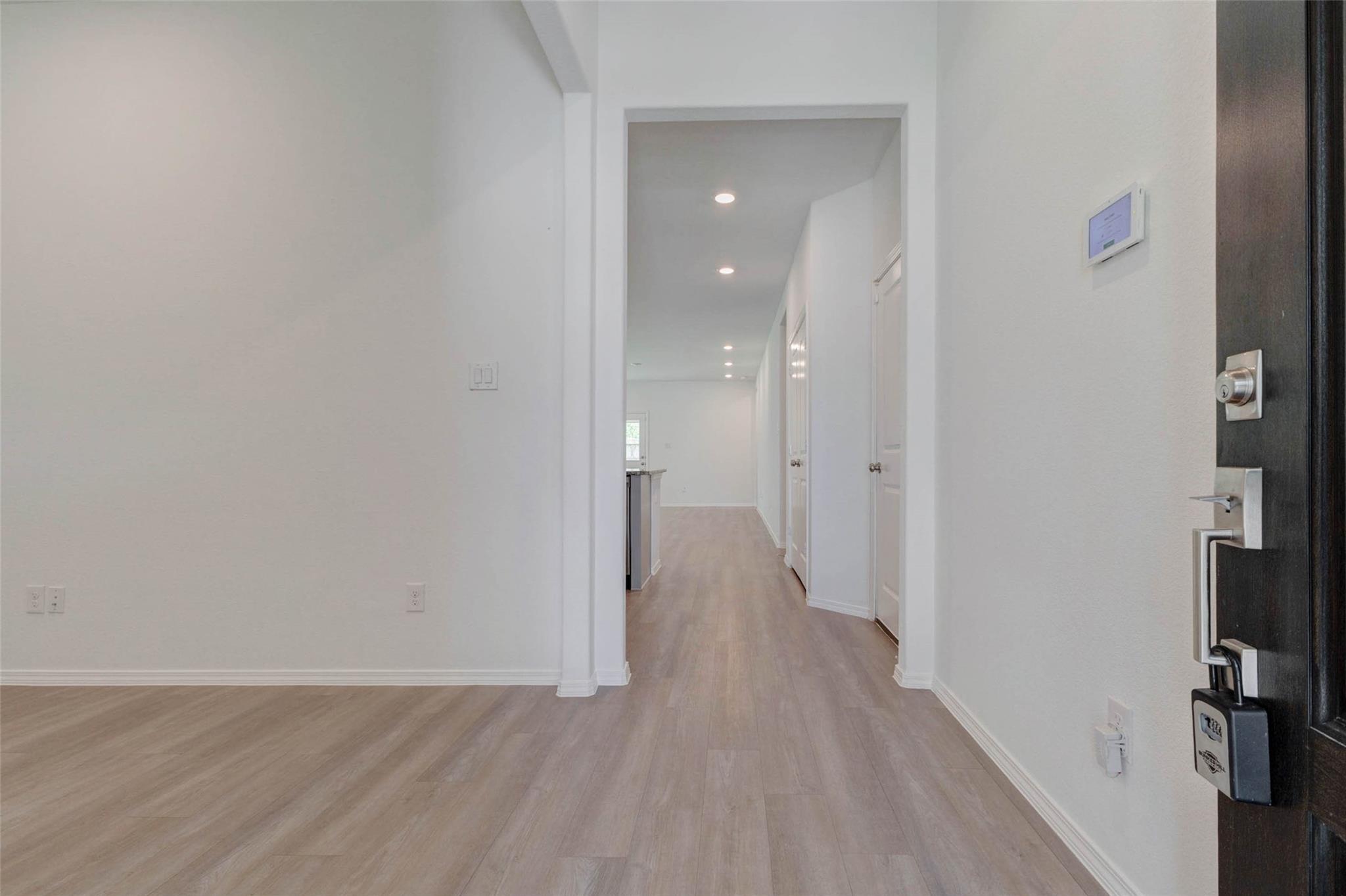 16103 Long Boat Court
