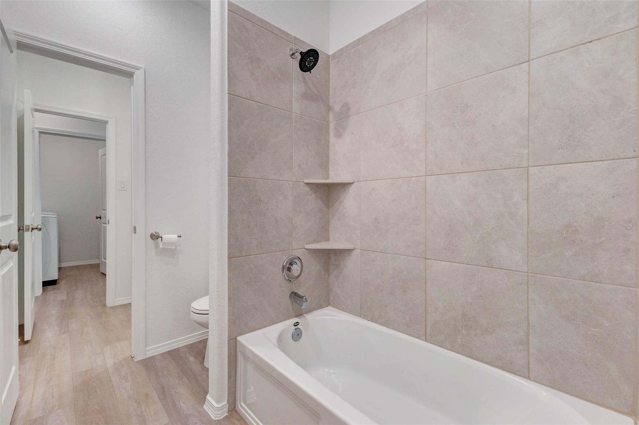 16103 Long Boat Court