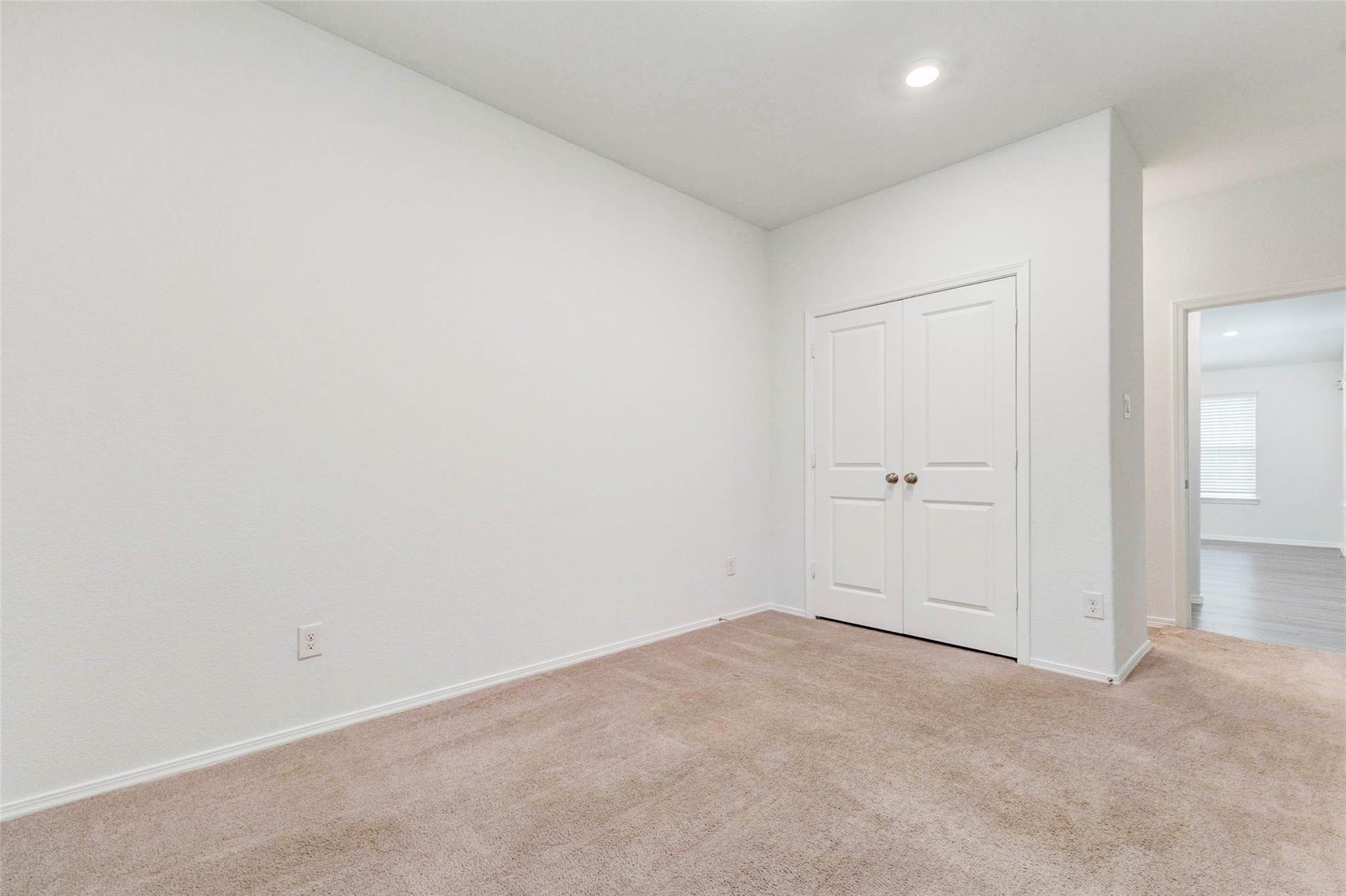 16103 Long Boat Court