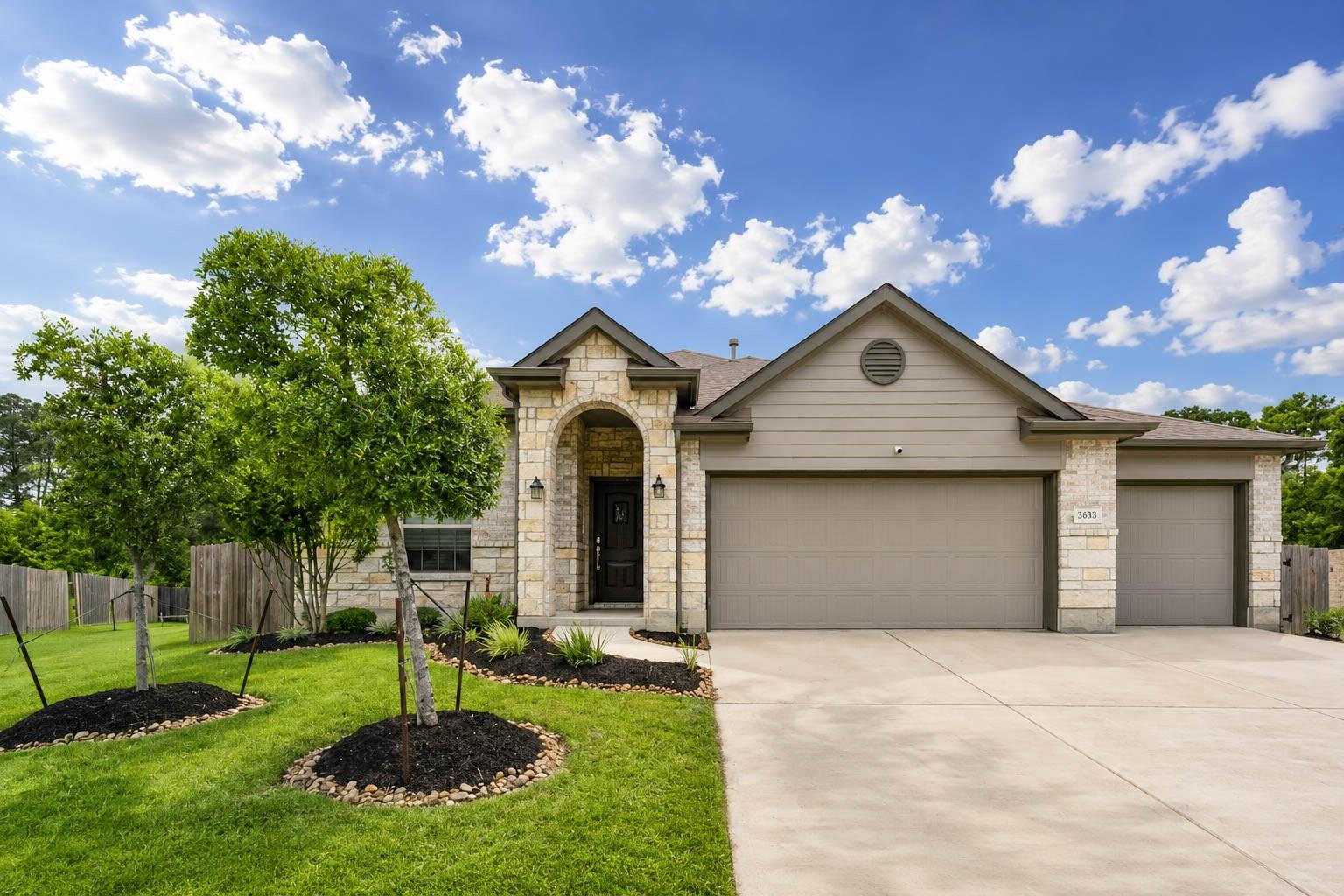 16103 Long Boat Court