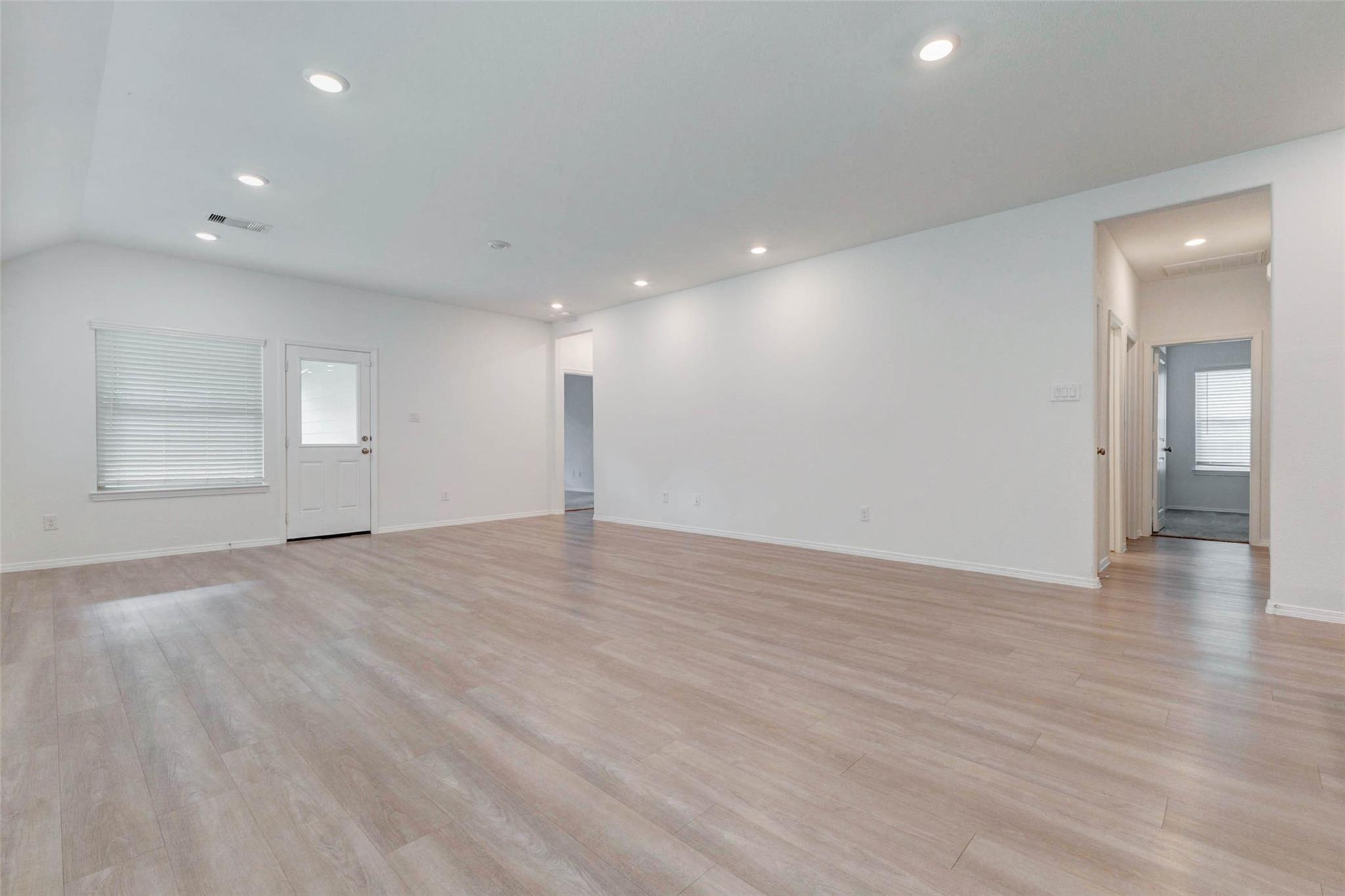 16103 Long Boat Court