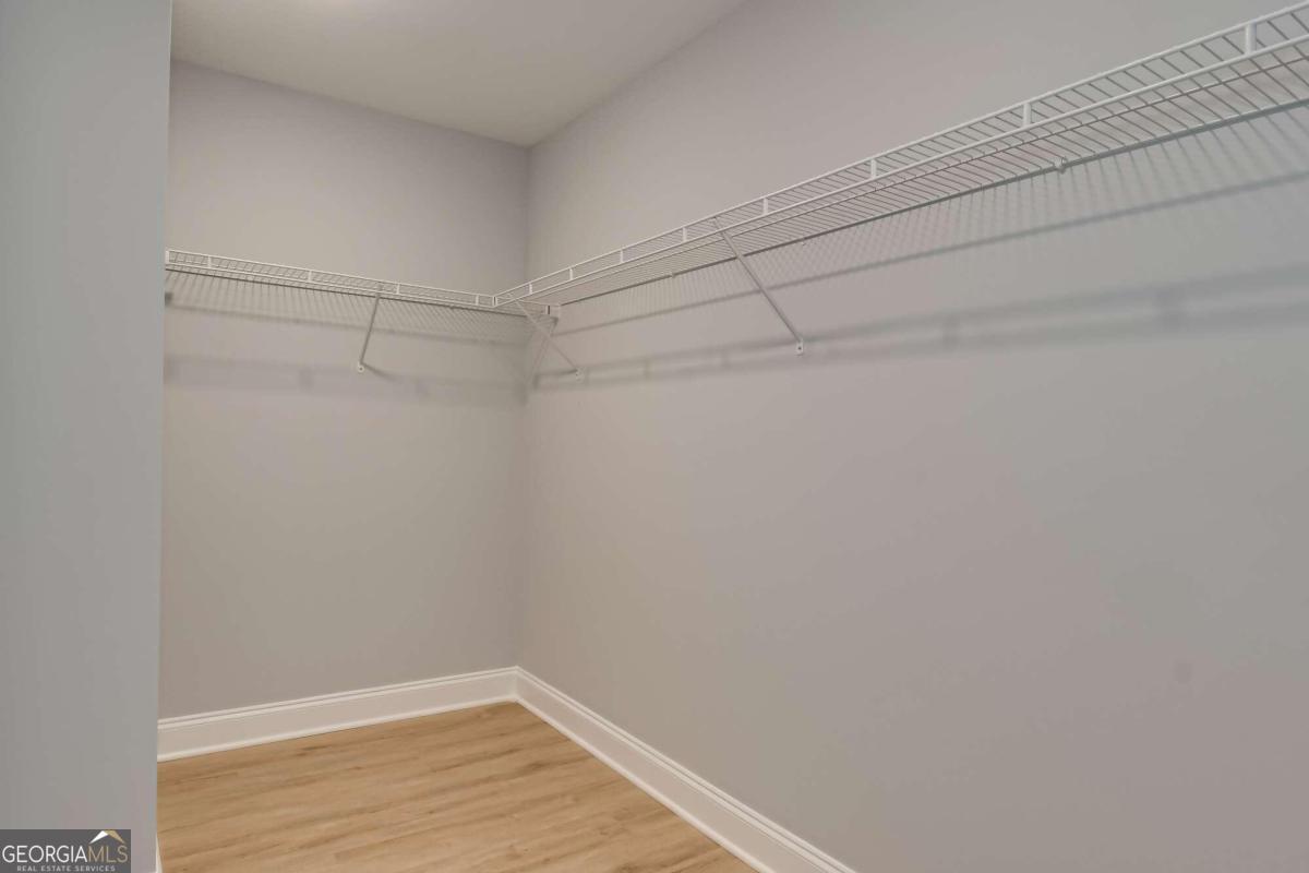 2604 Meadowbrook Drive
