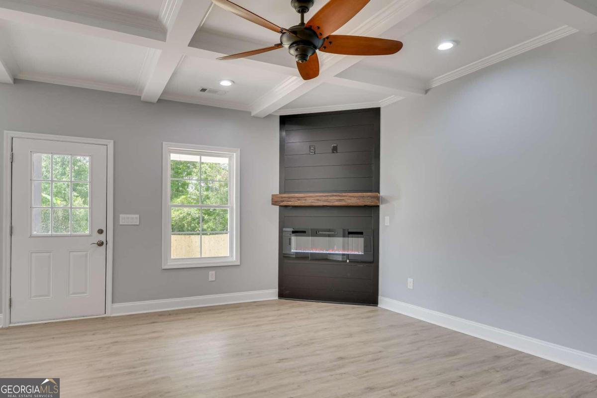2604 Meadowbrook Drive