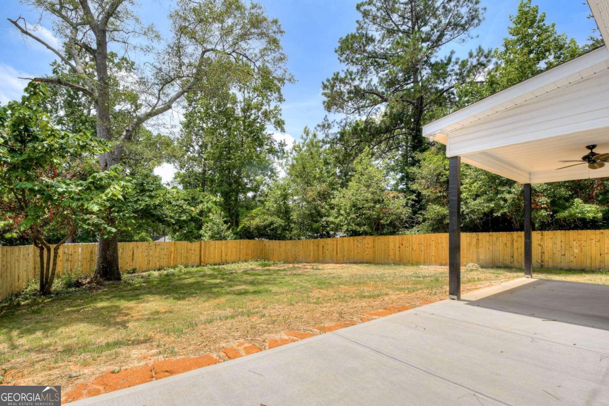 2604 Meadowbrook Drive