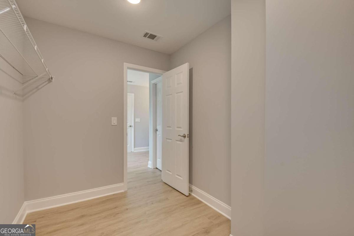 2604 Meadowbrook Drive