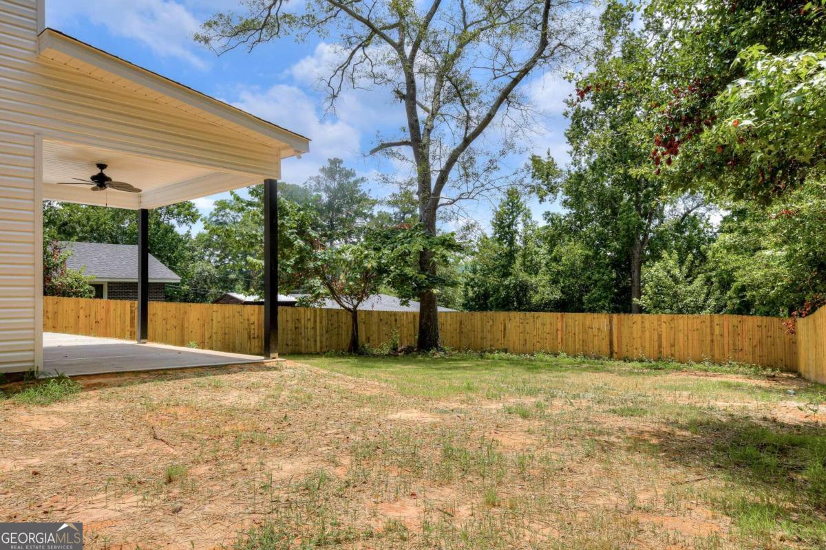 2604 Meadowbrook Drive