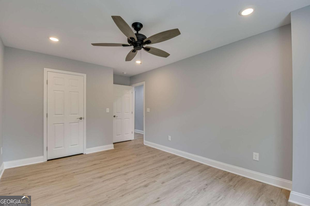 2604 Meadowbrook Drive