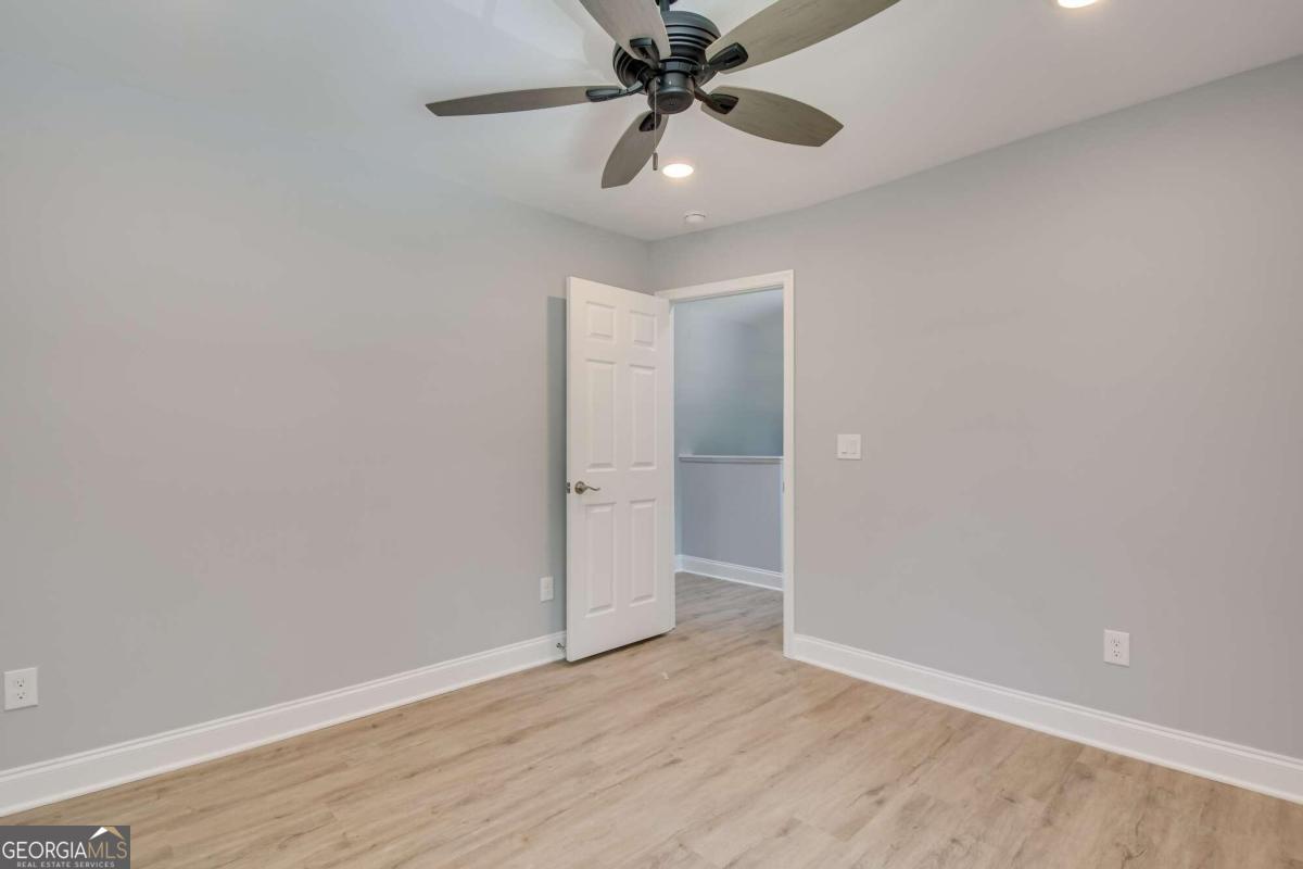 2604 Meadowbrook Drive