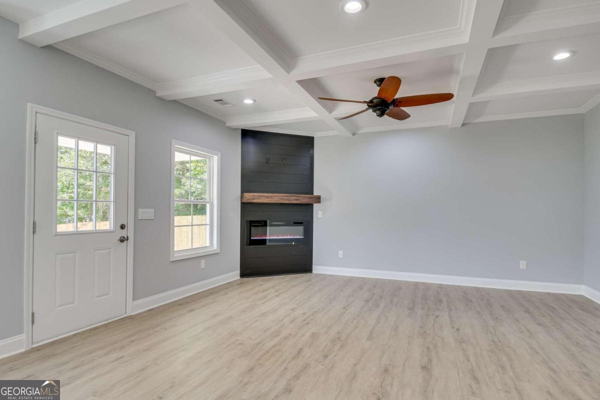 2604 Meadowbrook Drive