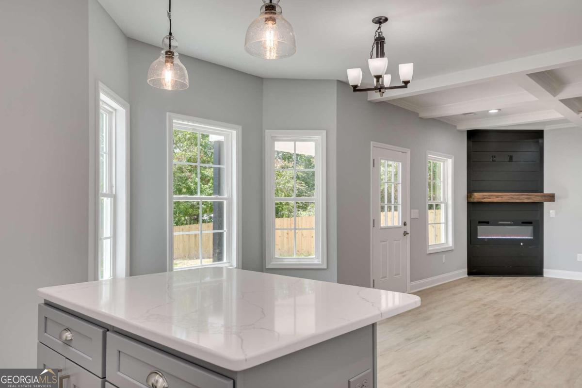 2604 Meadowbrook Drive