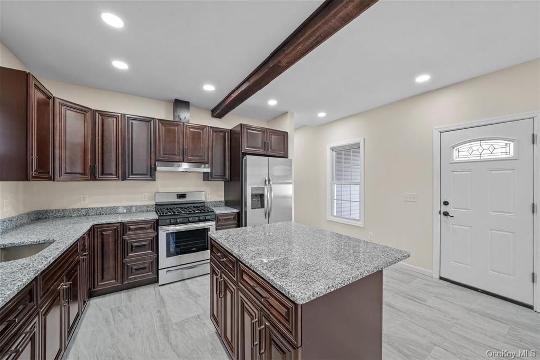 175 W Main Street Unit: 1