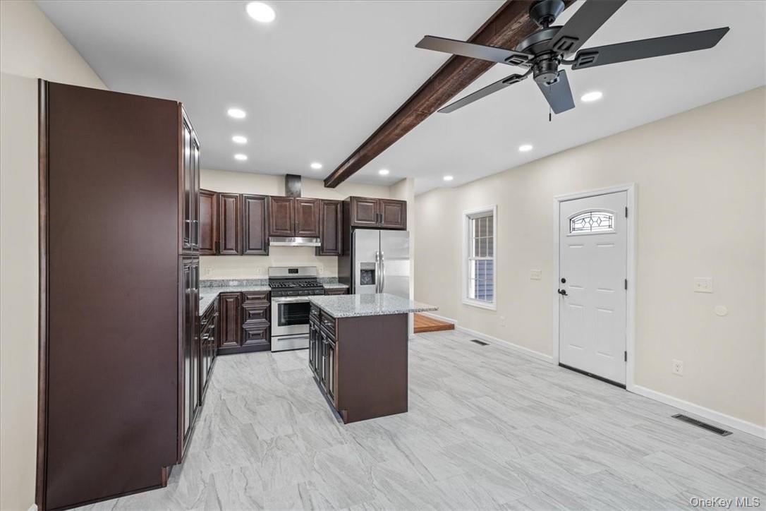 175 W Main Street Unit: 1