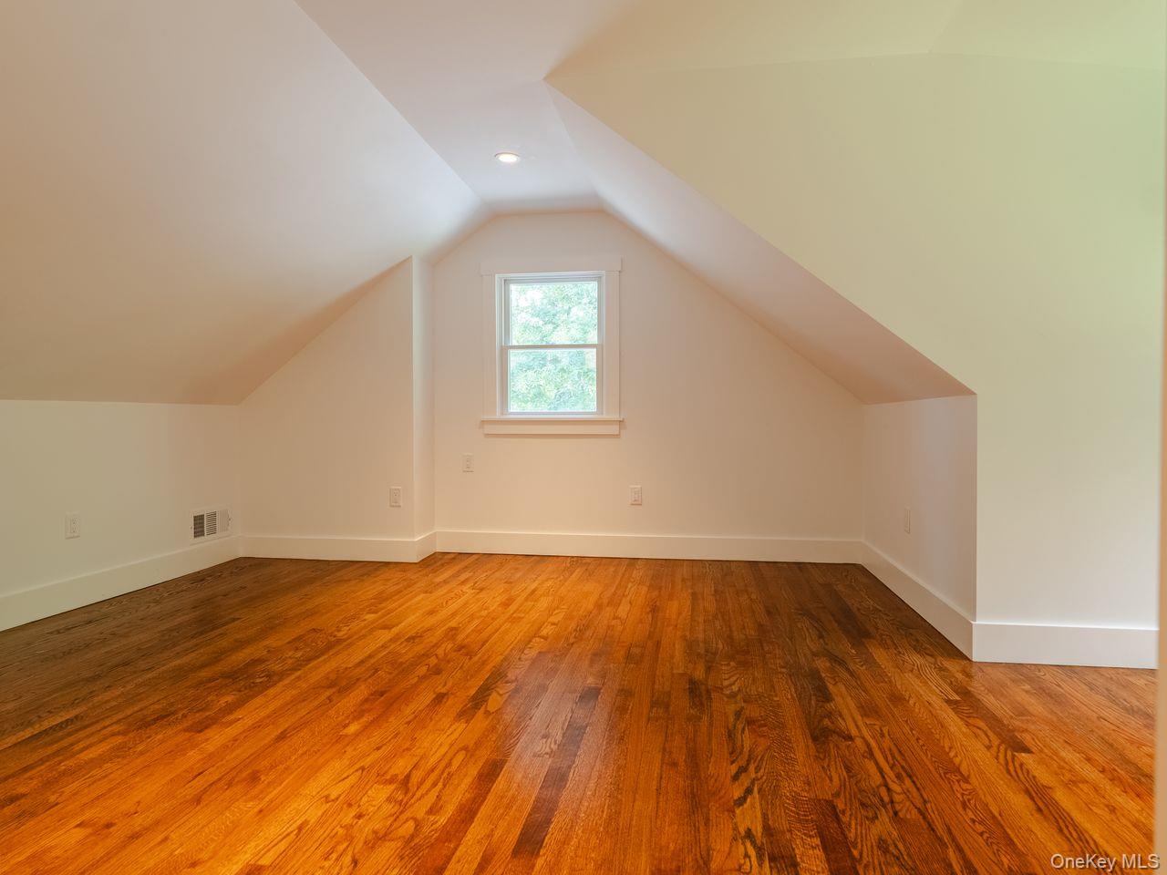 23 Salem Road