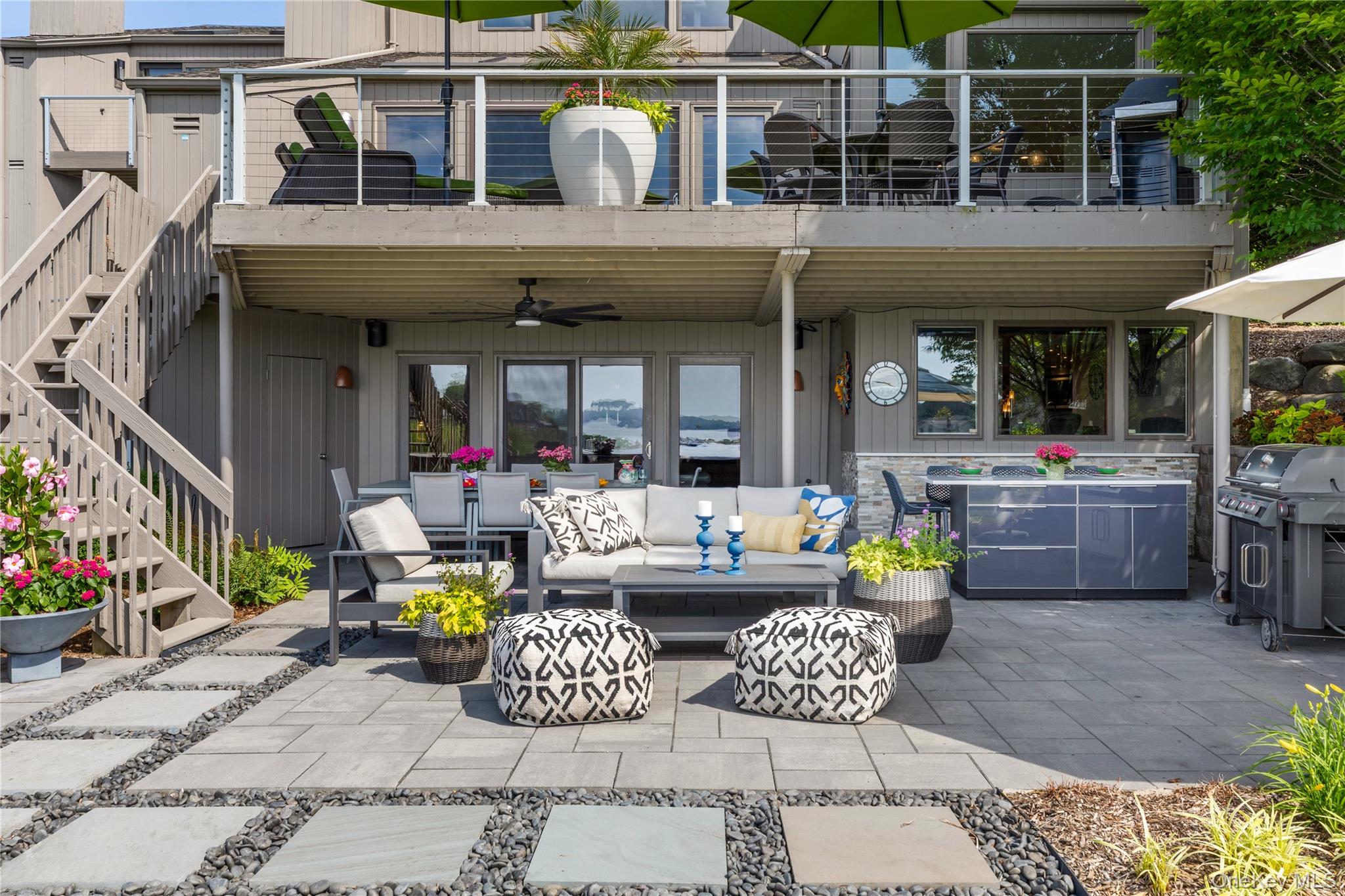 15 Harbour Point Drive