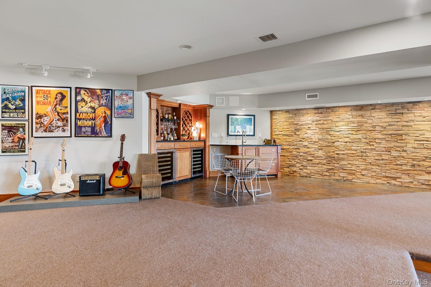 15 Harbour Point Drive