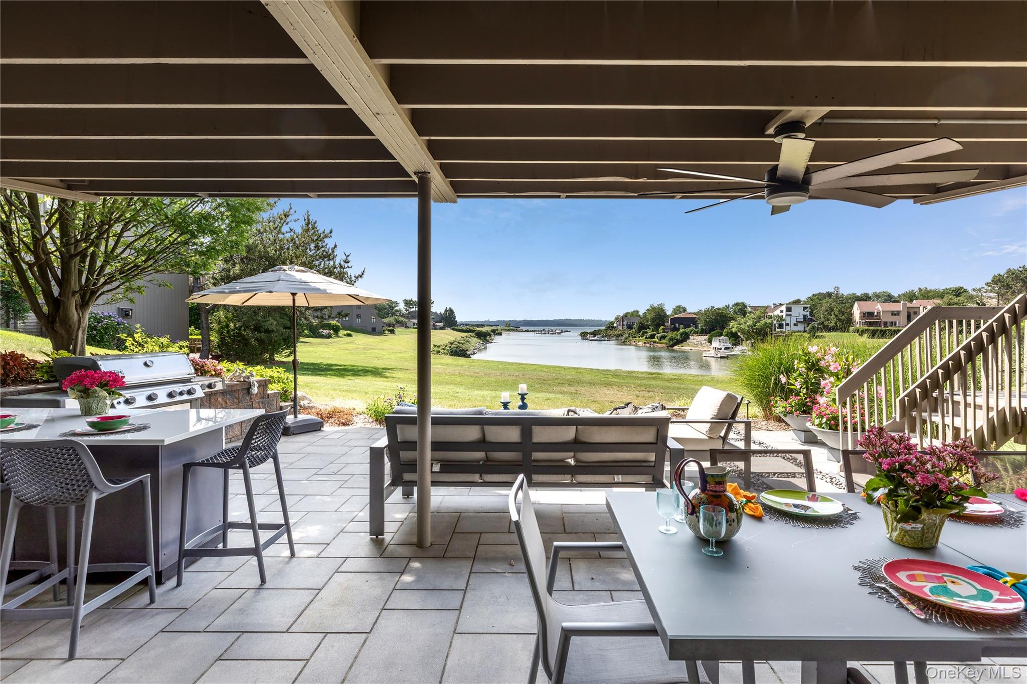 15 Harbour Point Drive