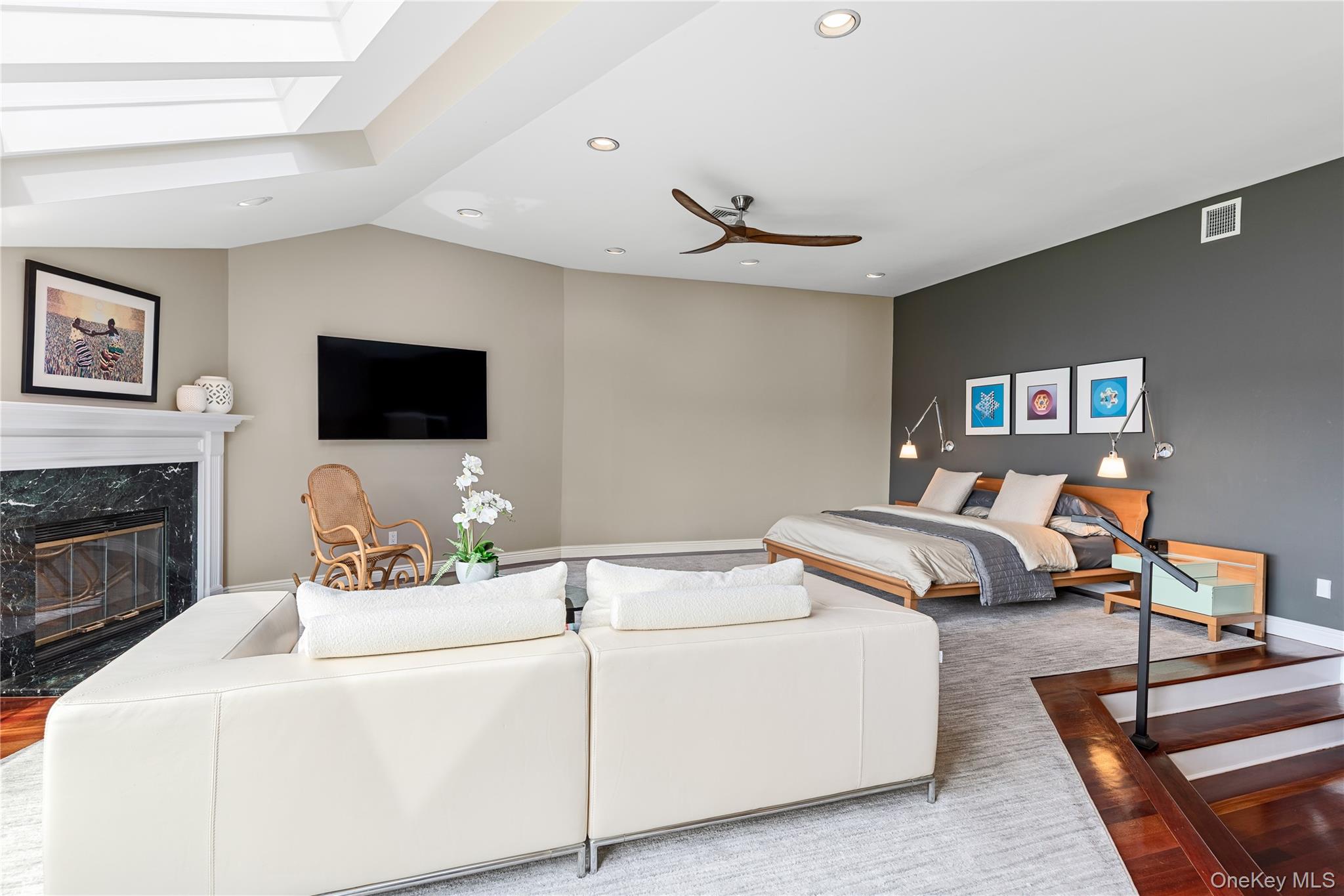 15 Harbour Point Drive