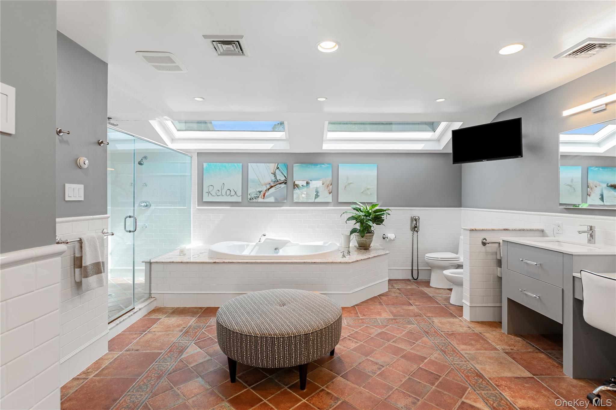 15 Harbour Point Drive