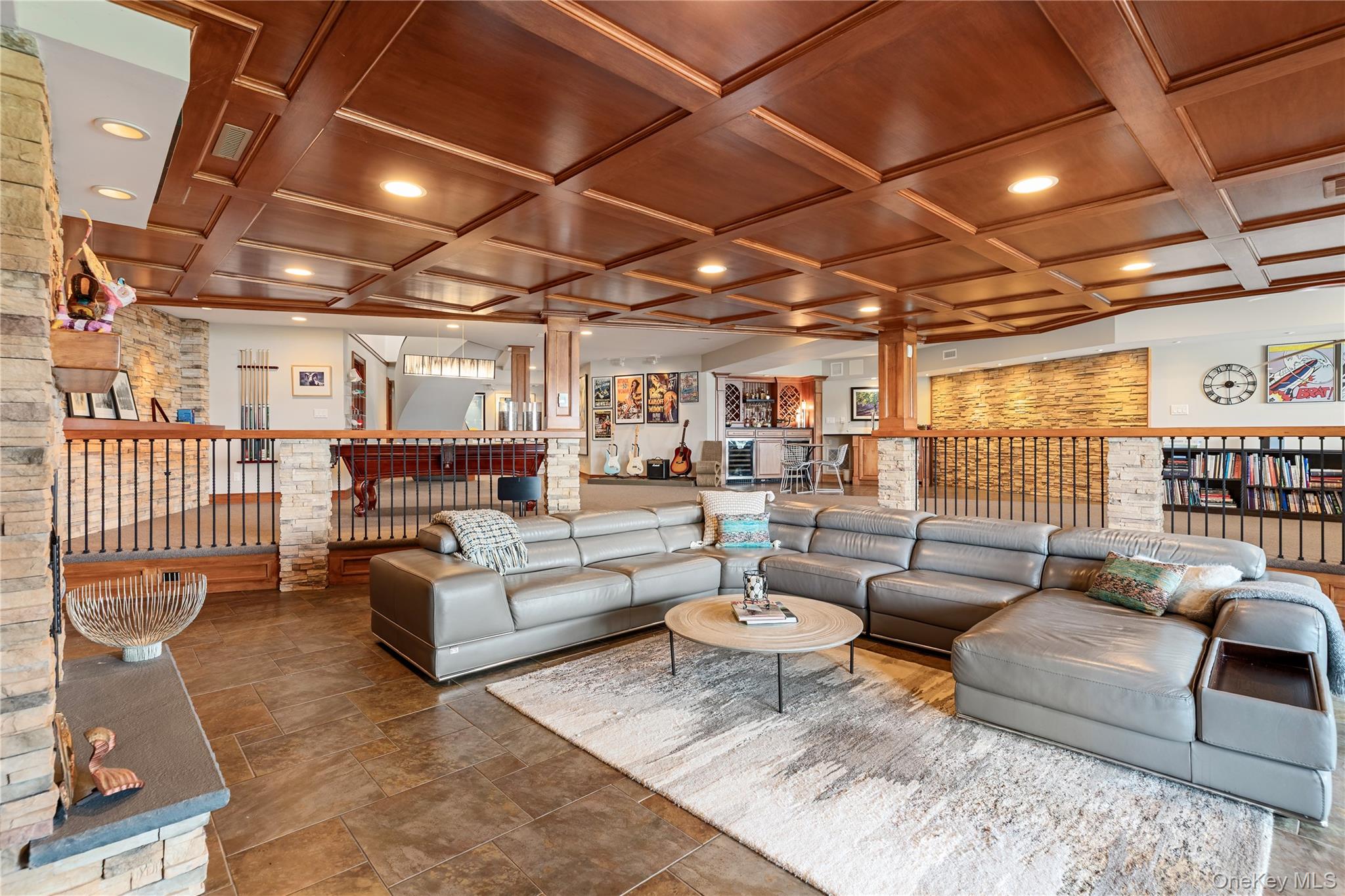 15 Harbour Point Drive
