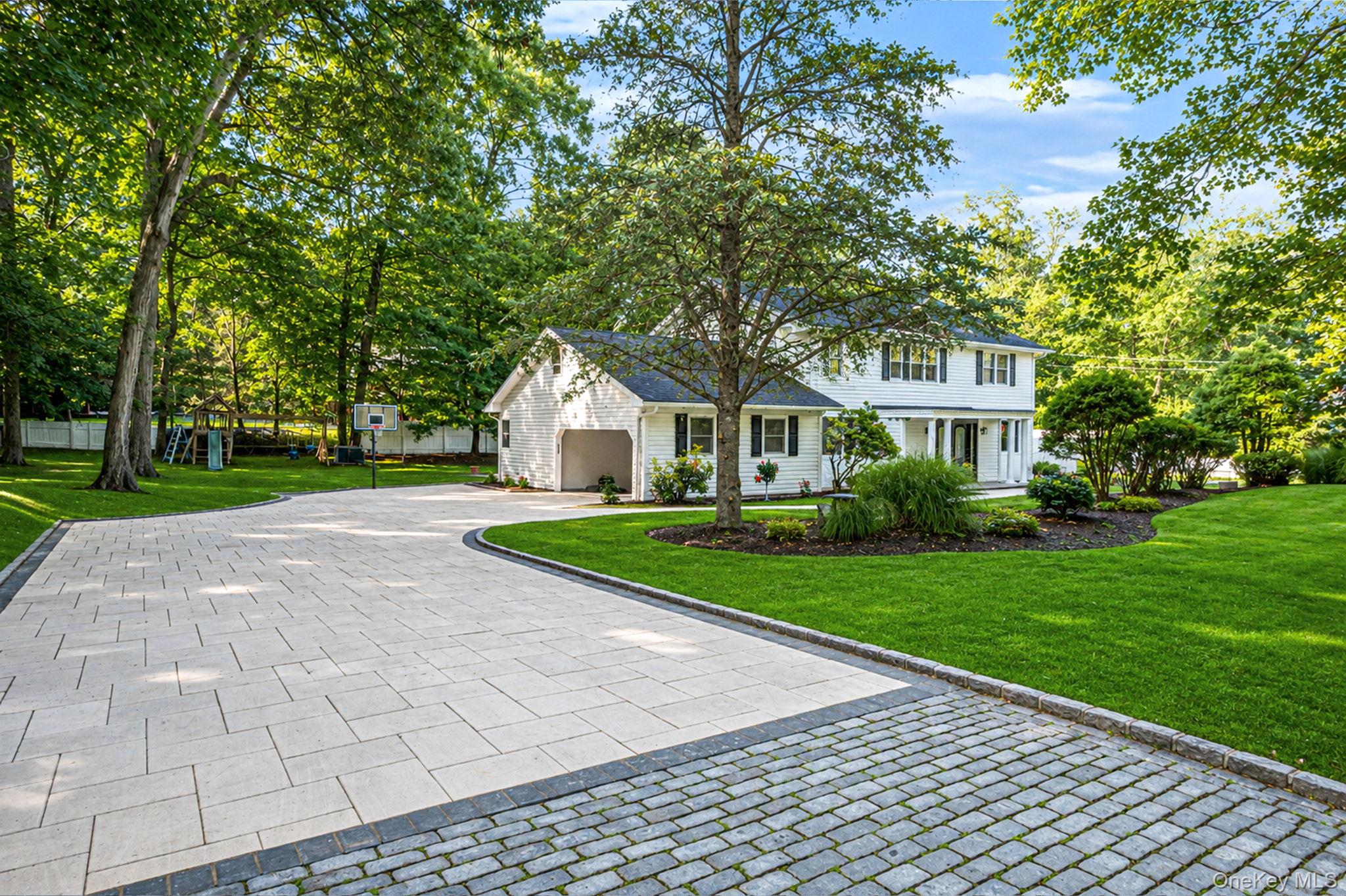 20 Arbor Lane