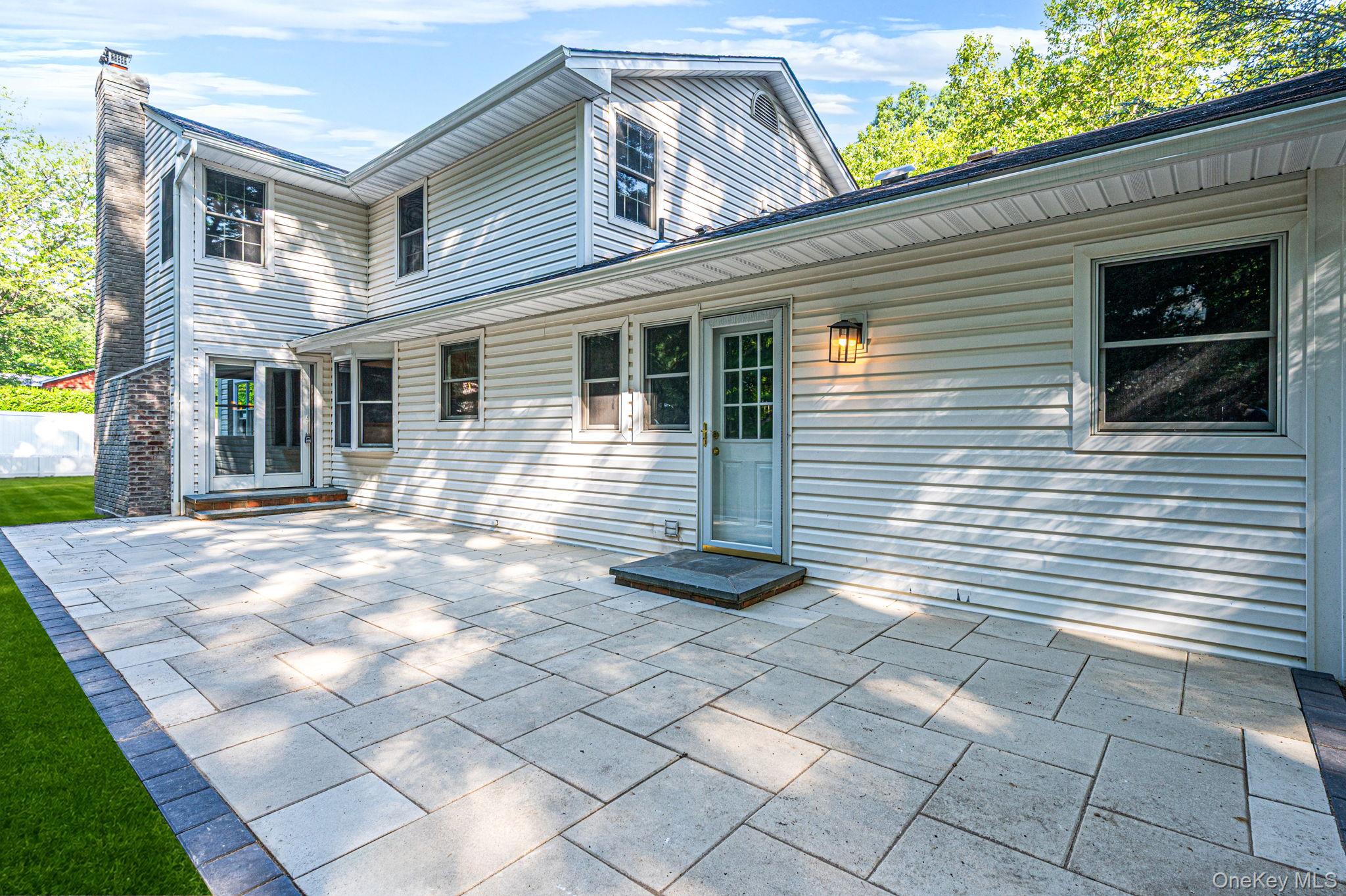20 Arbor Lane