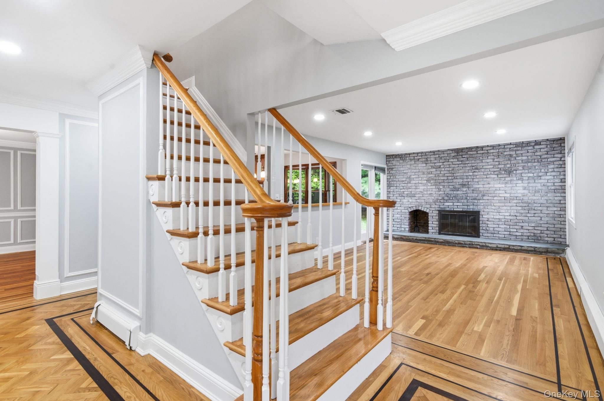 20 Arbor Lane