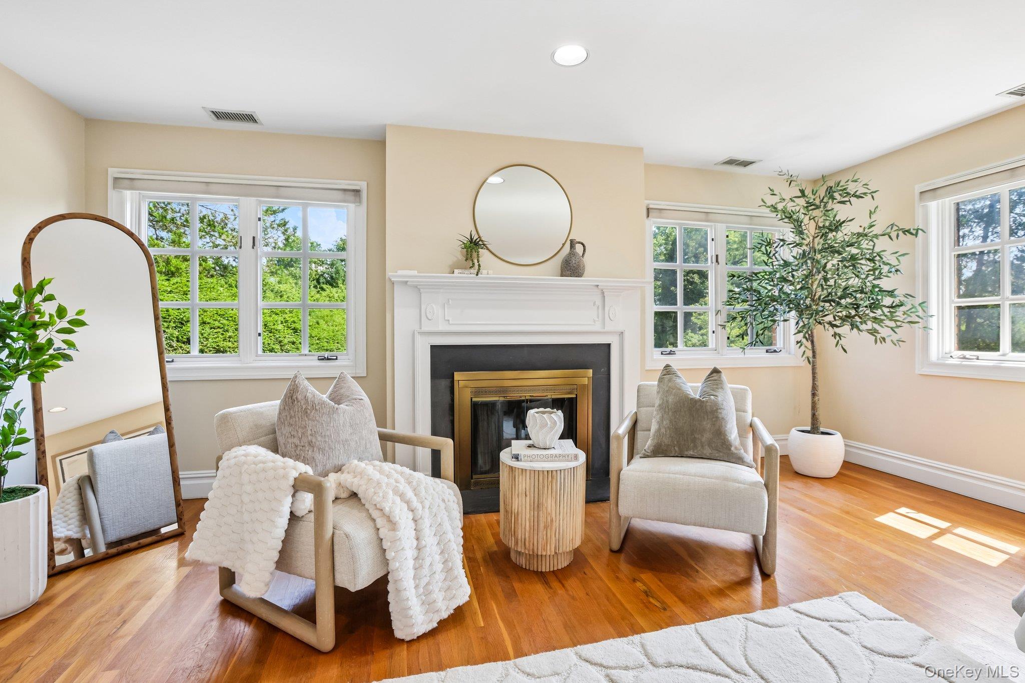 90 Greenhaven Road