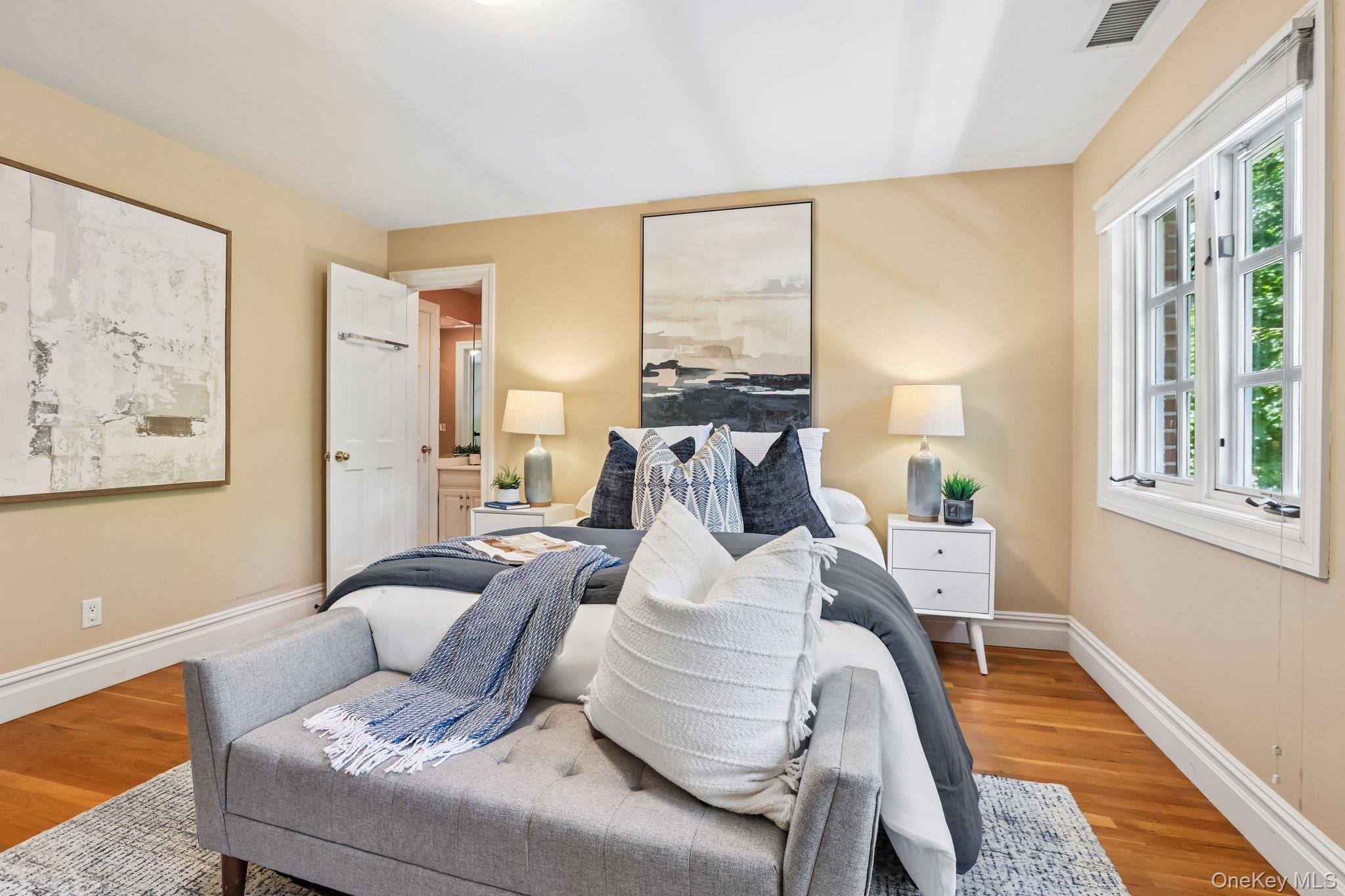 90 Greenhaven Road