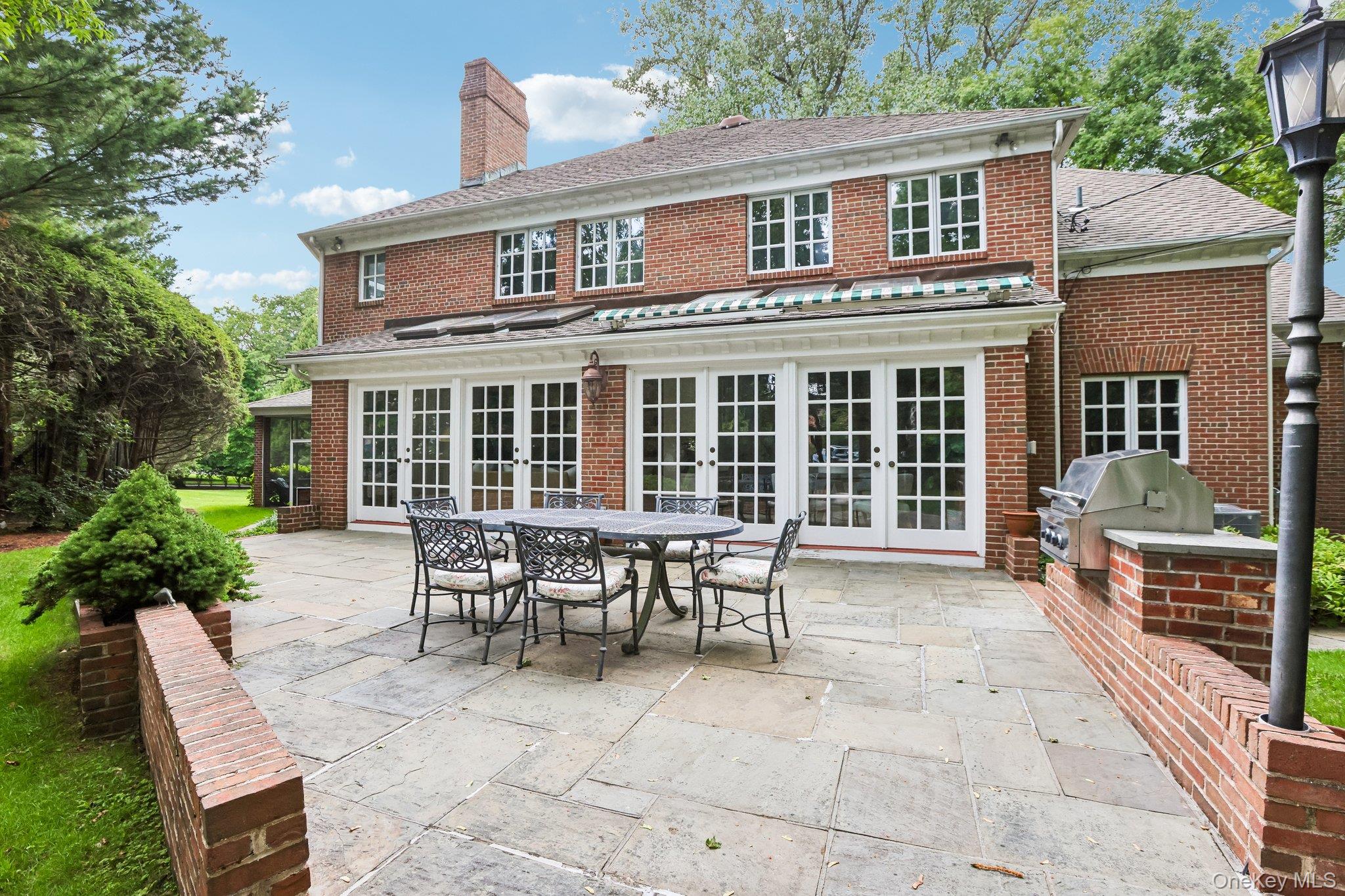 90 Greenhaven Road