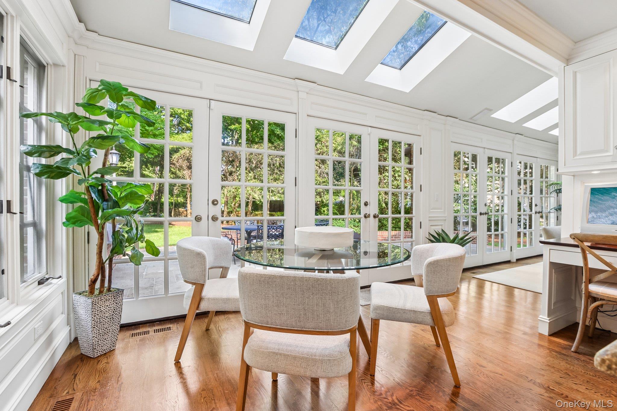 90 Greenhaven Road