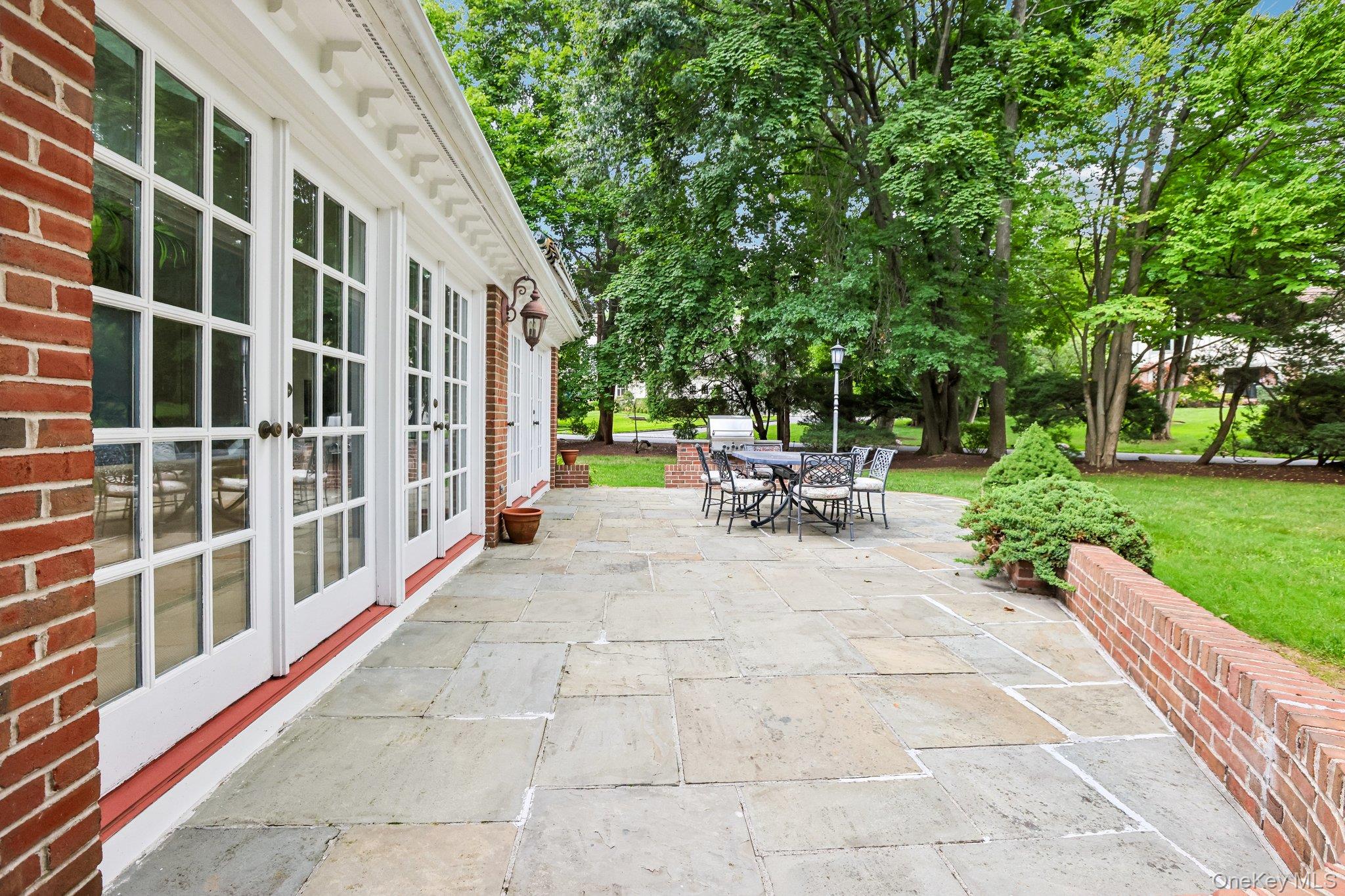 90 Greenhaven Road