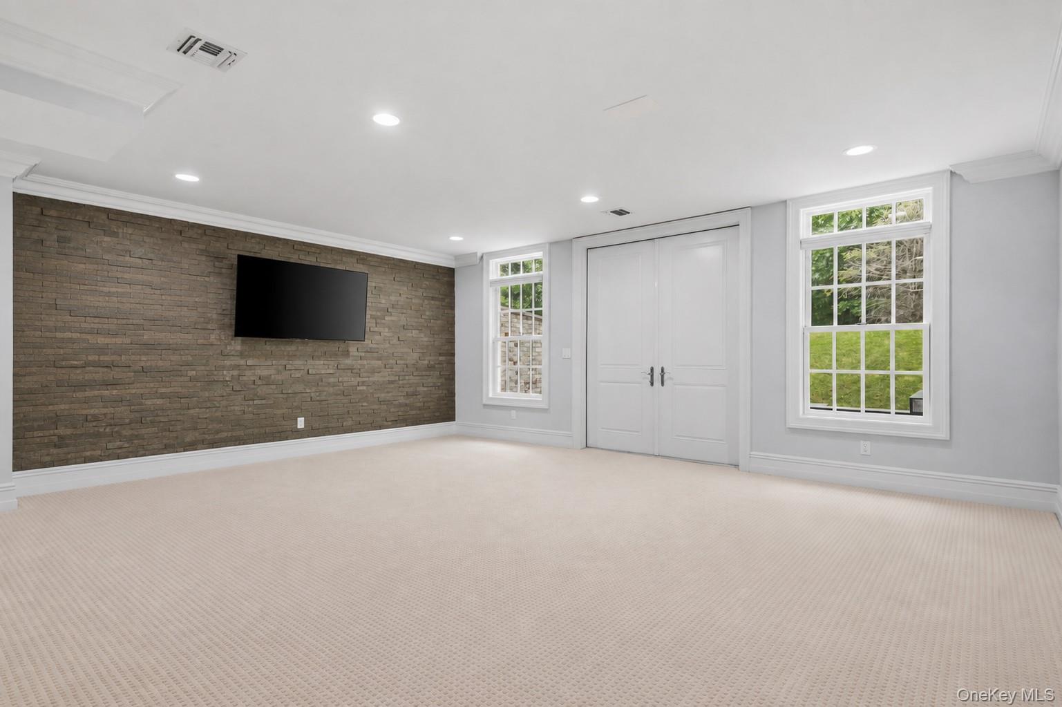 1481 N Country Road