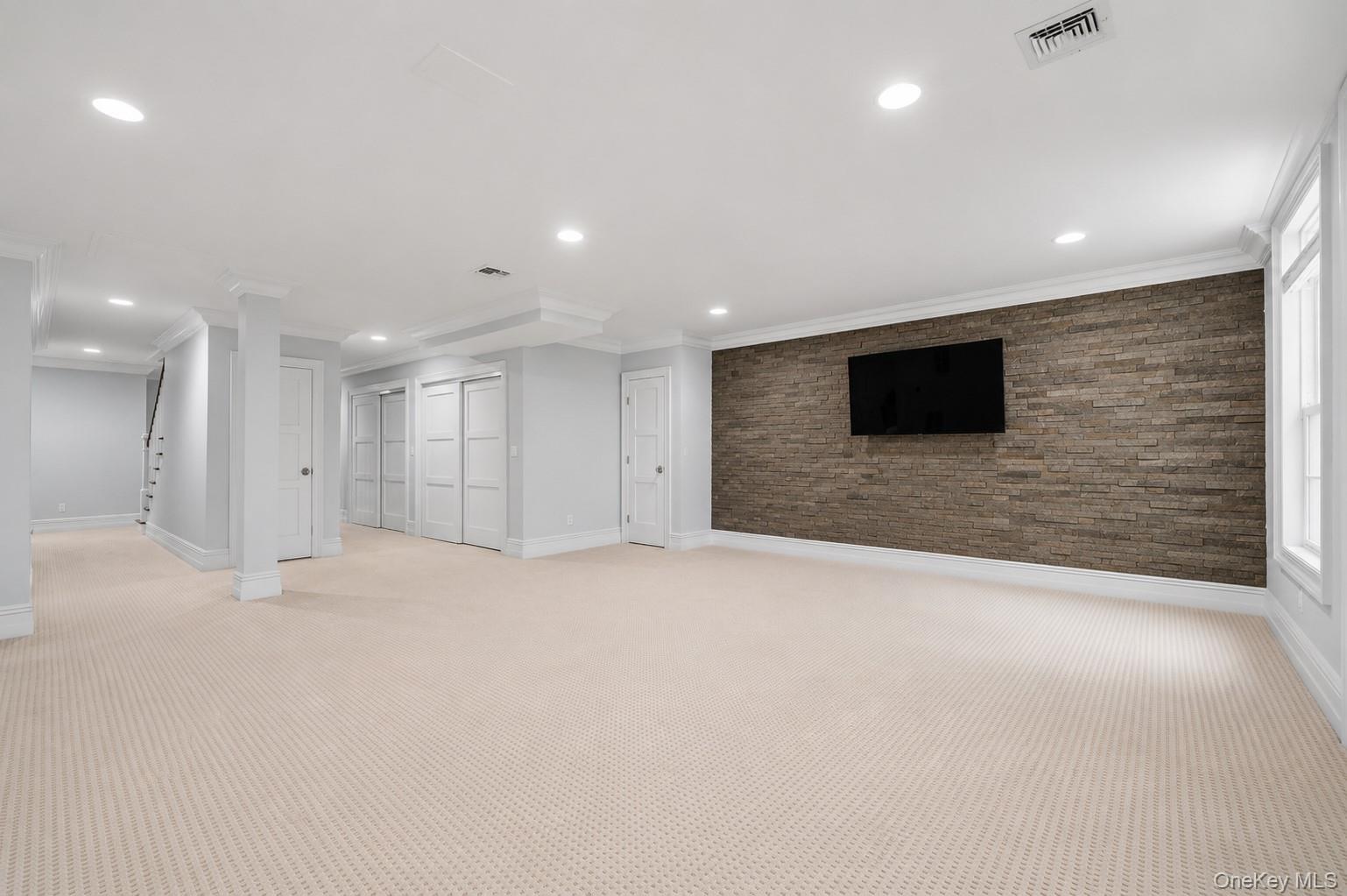 1481 N Country Road