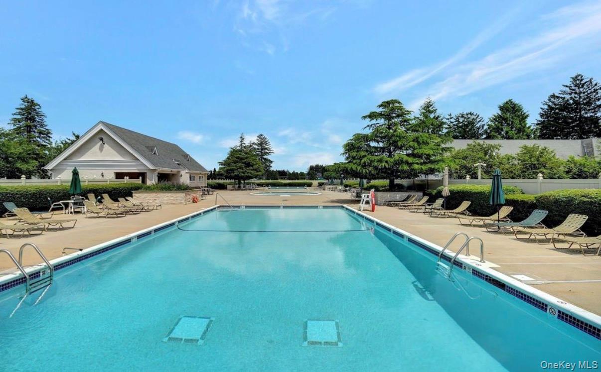 21 Broadlawn Drive