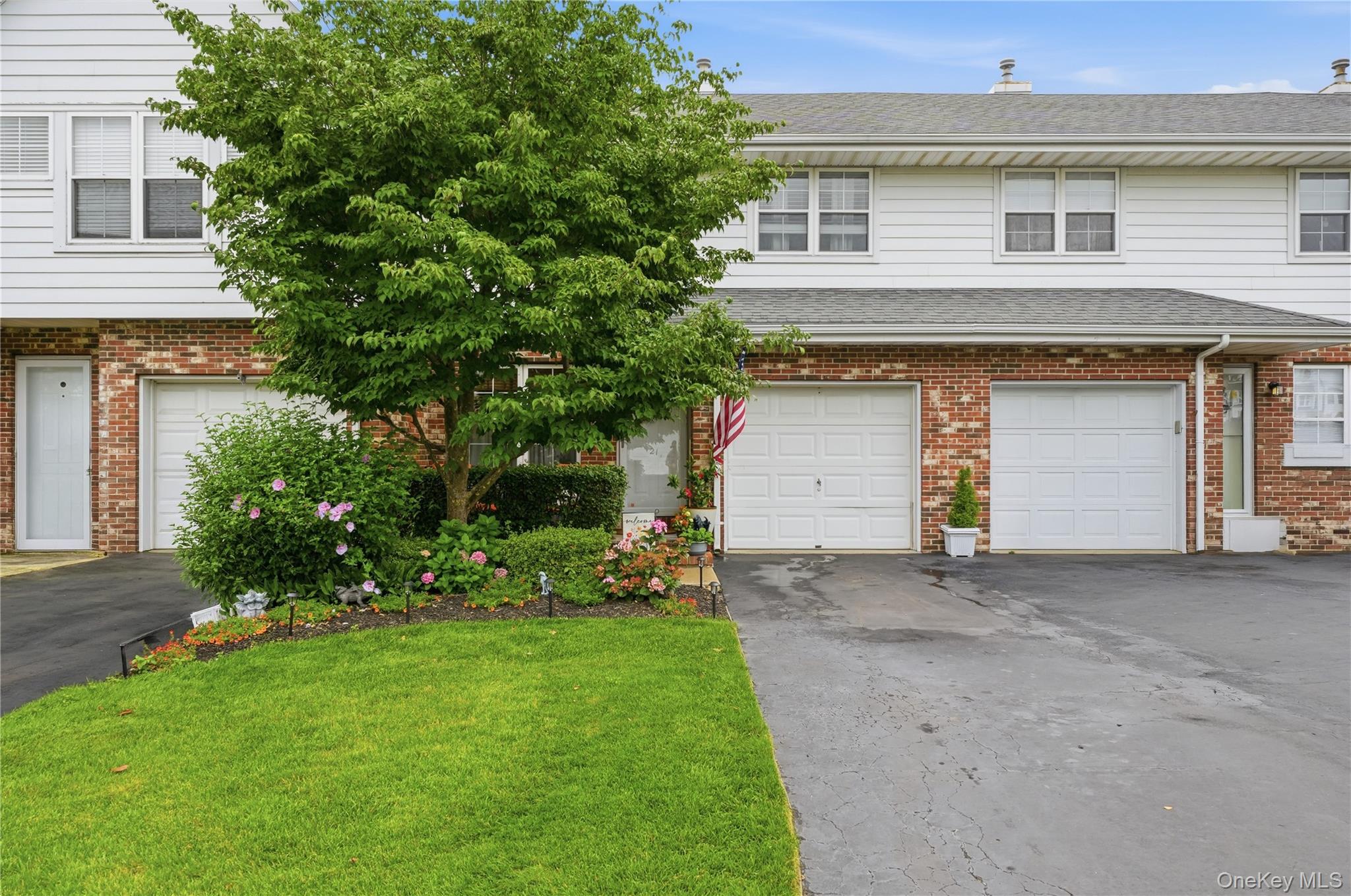 21 Broadlawn Drive