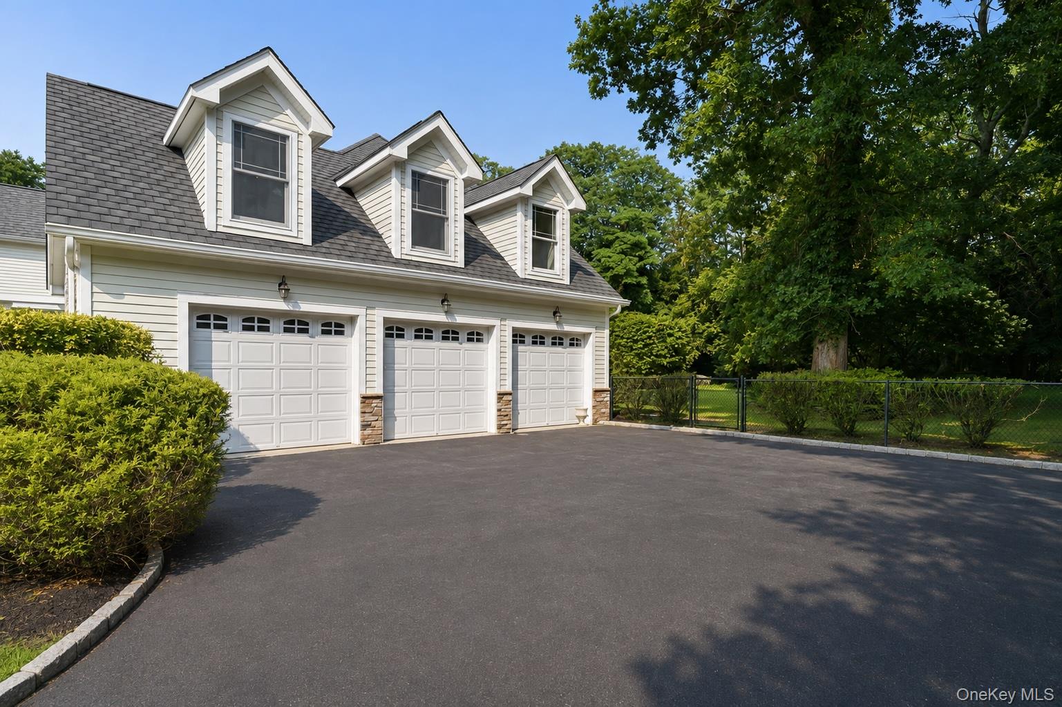 126 Old Field Road