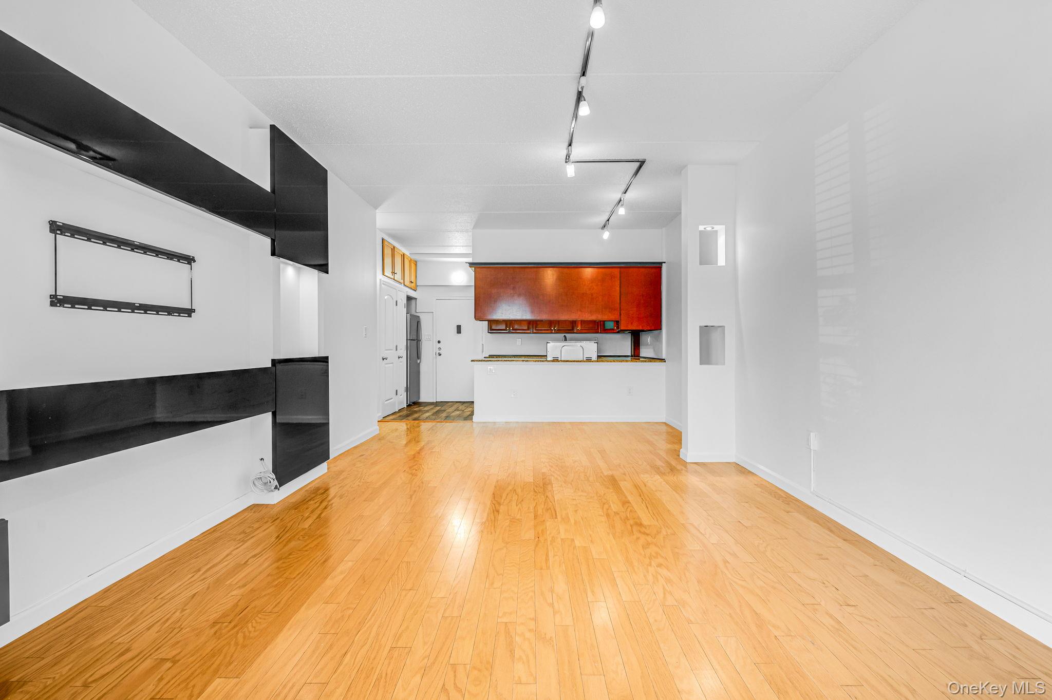 725 Miller Unit: 130