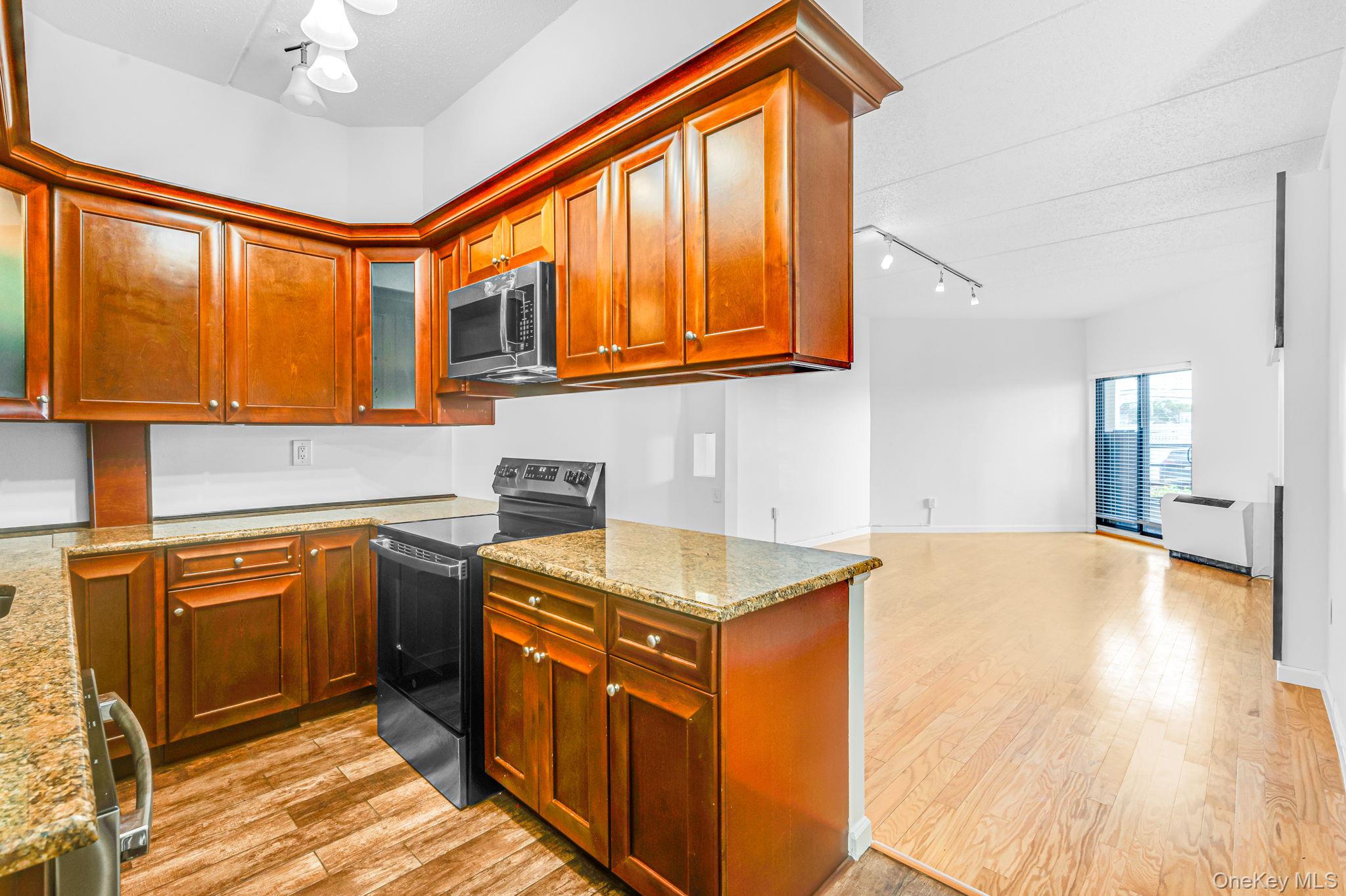 725 Miller Unit: 130