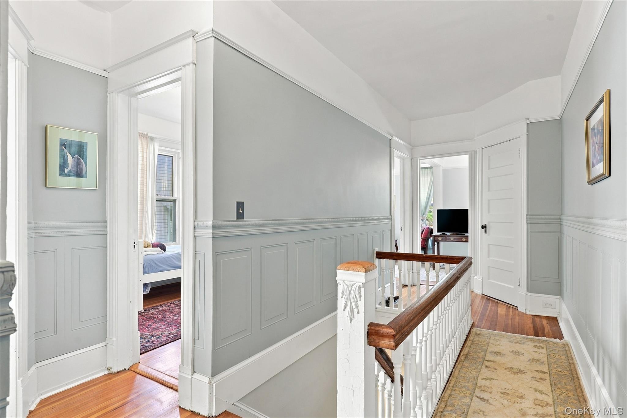 111 S Hamilton Street