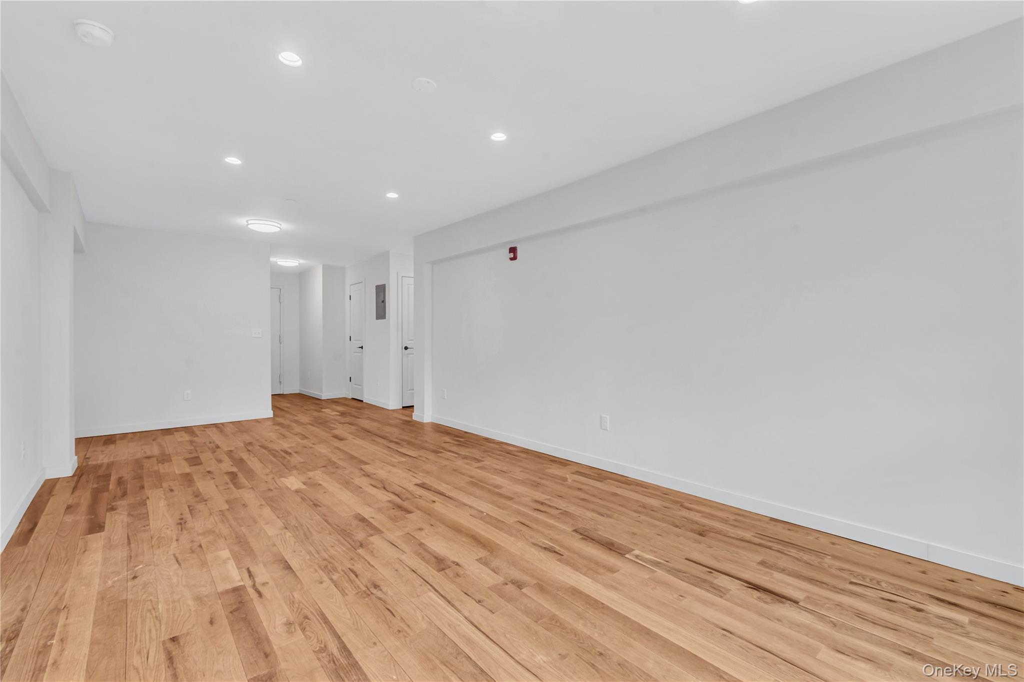 671 Bronx River Road Unit: 4P