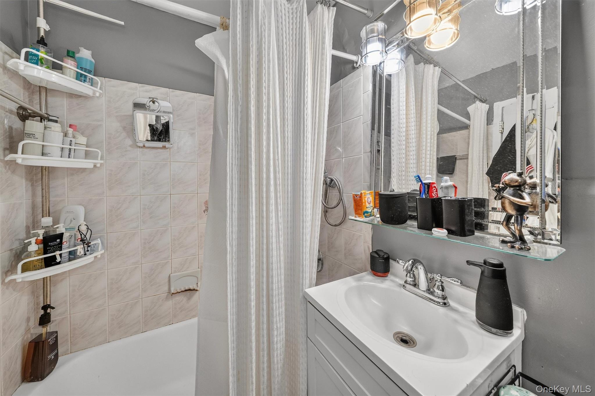 280 Collins Avenue Unit: 1A