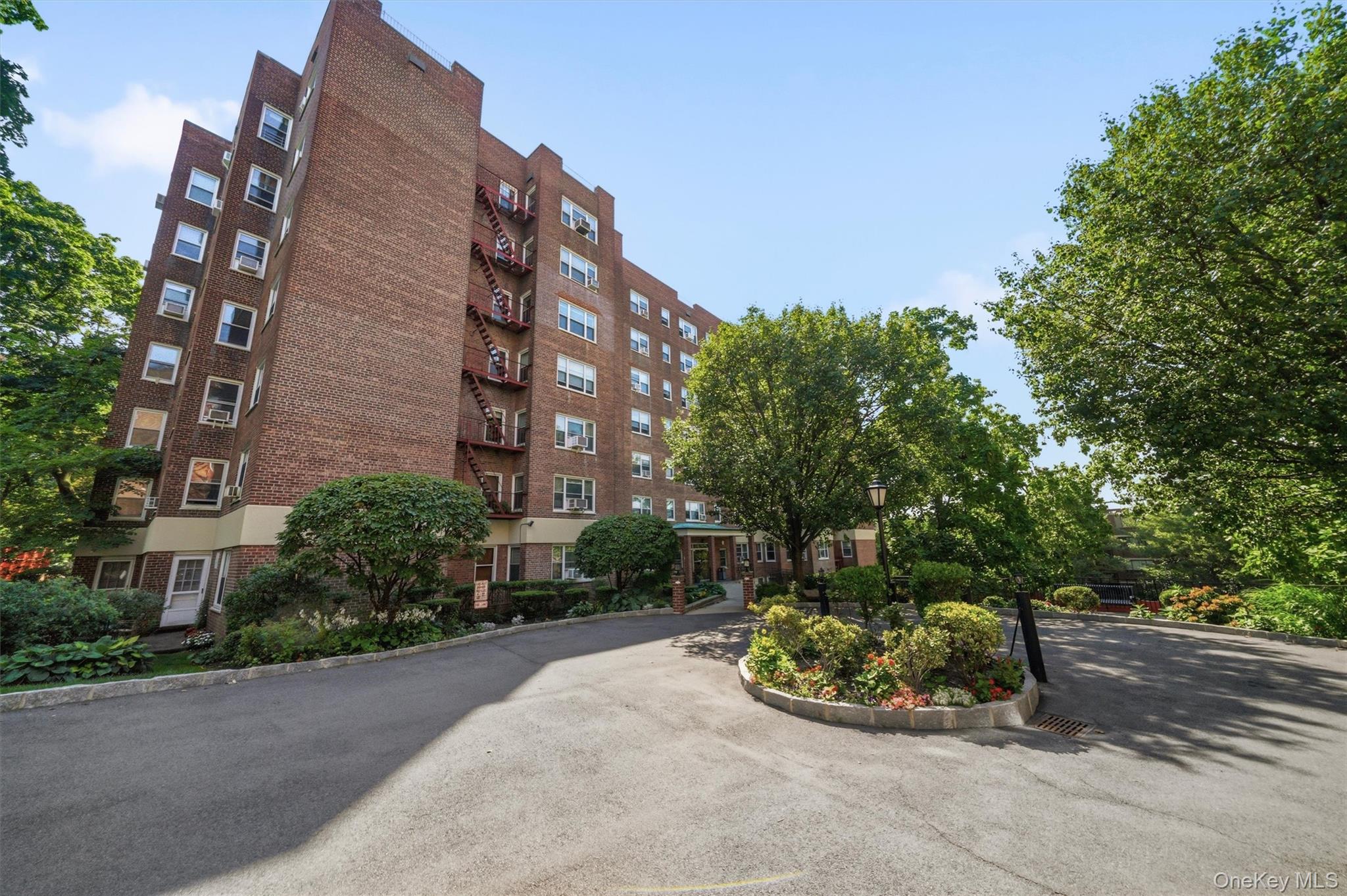 280 Collins Avenue Unit: 1A