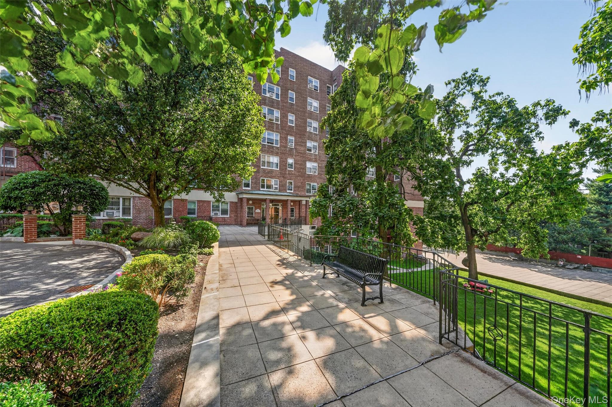 280 Collins Avenue Unit: 1A