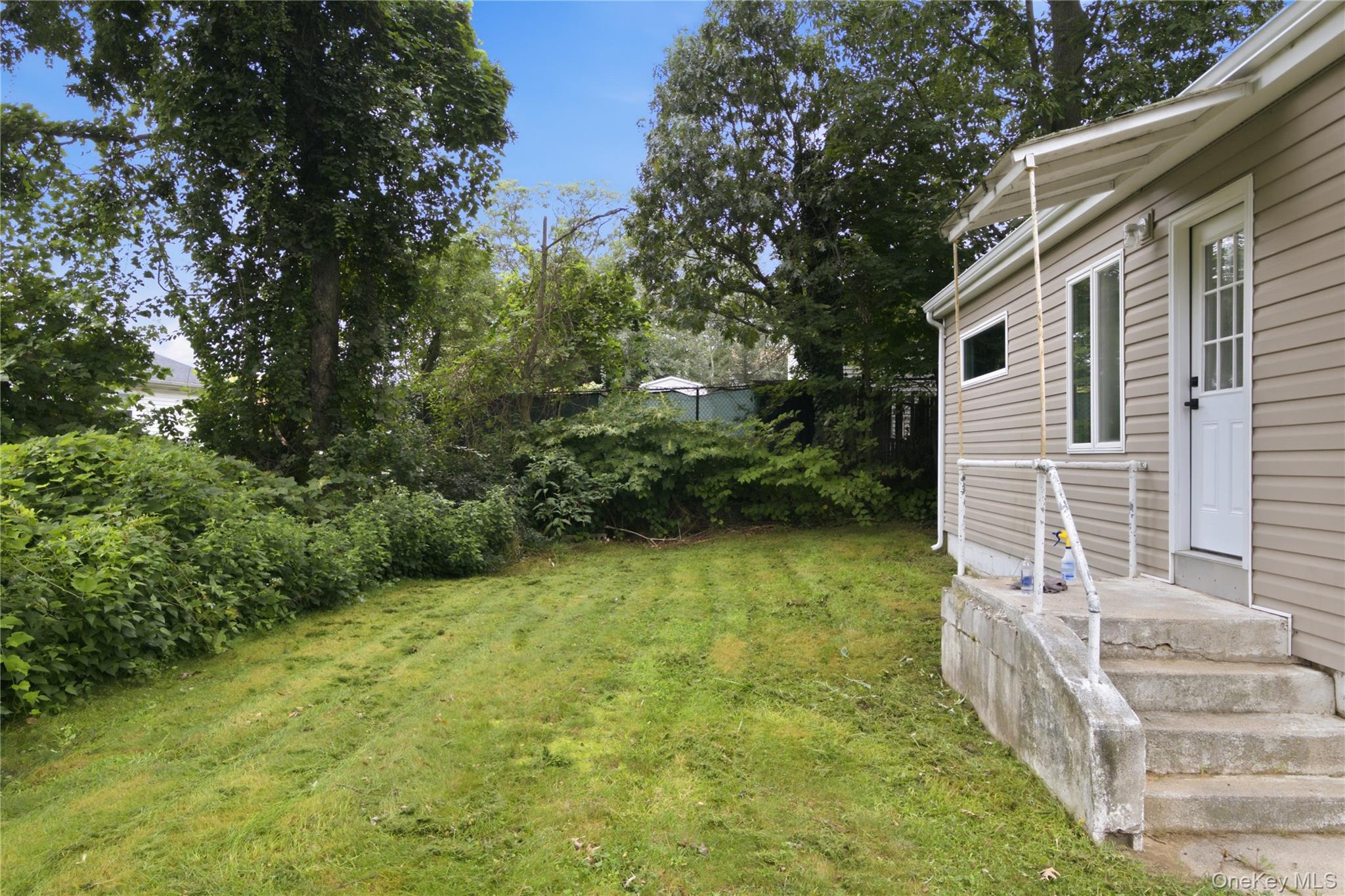 34 Whitestone Road