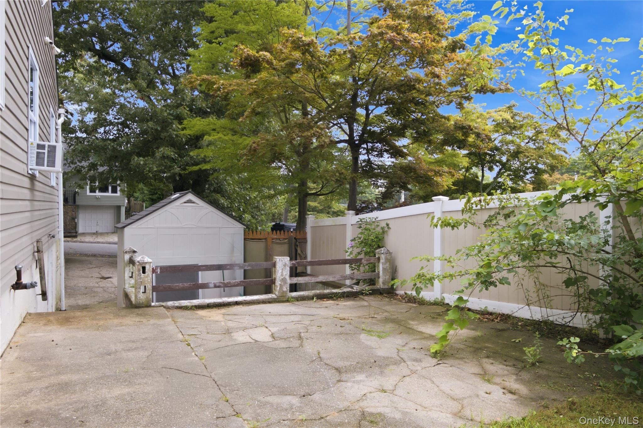 34 Whitestone Road